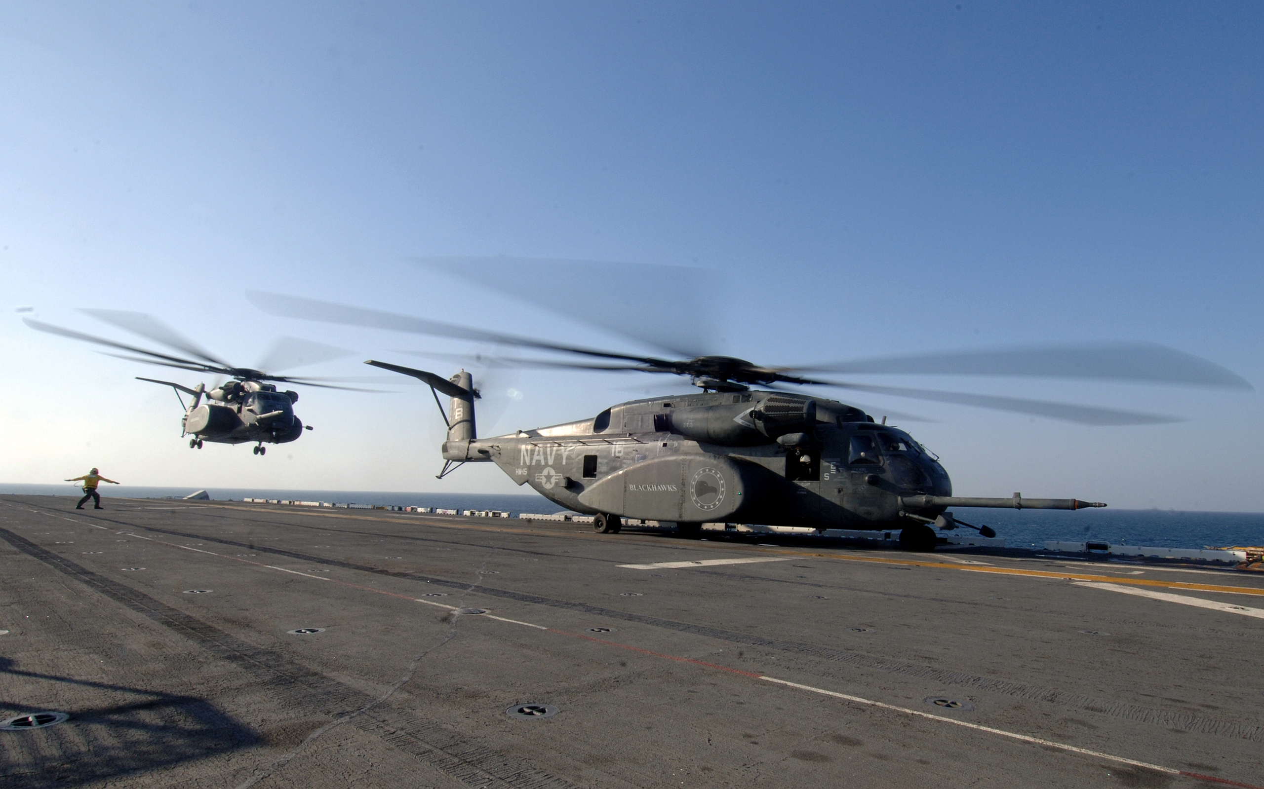 Sikorsky Mh-53E Sea Dragon Wallpapers