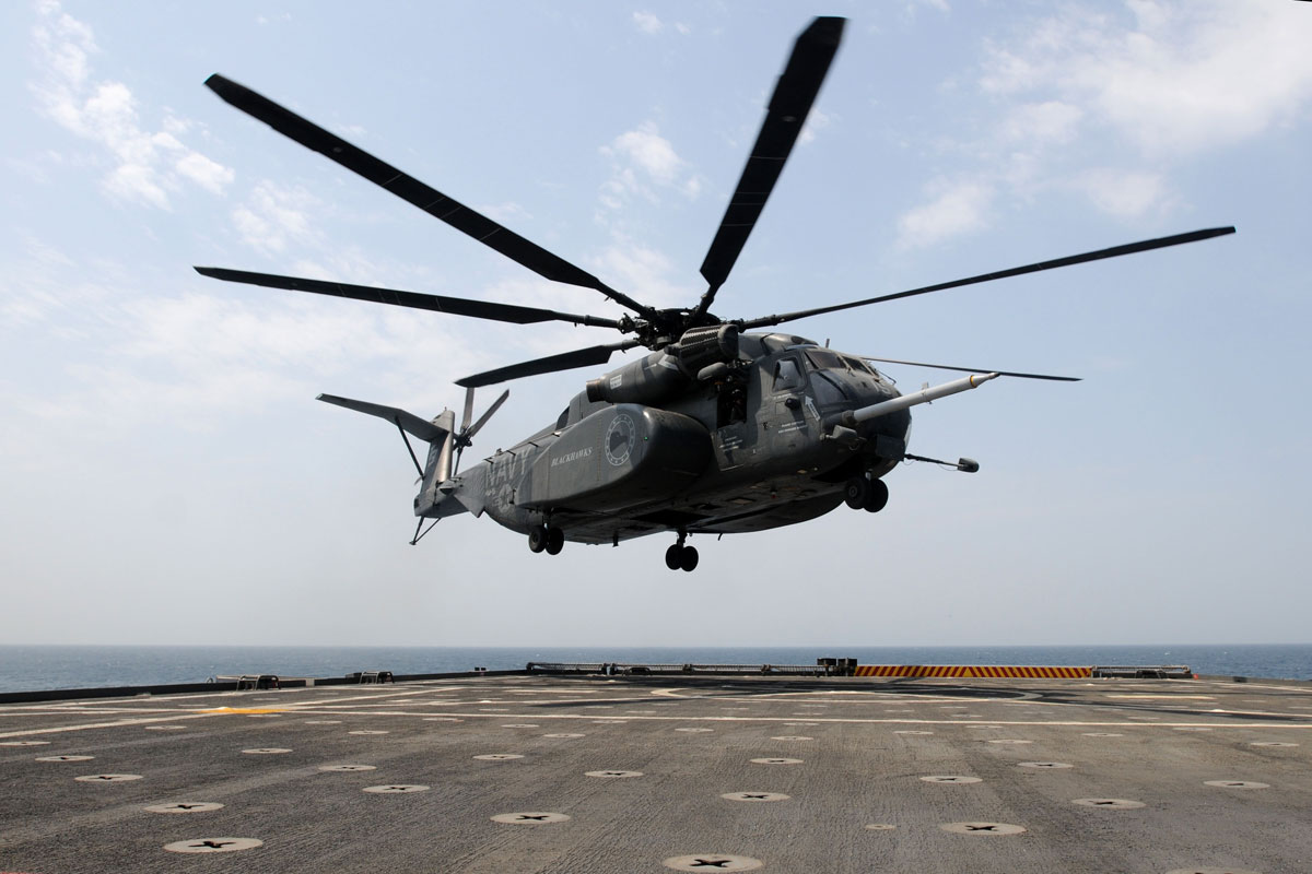 Sikorsky Mh-53E Sea Dragon Wallpapers