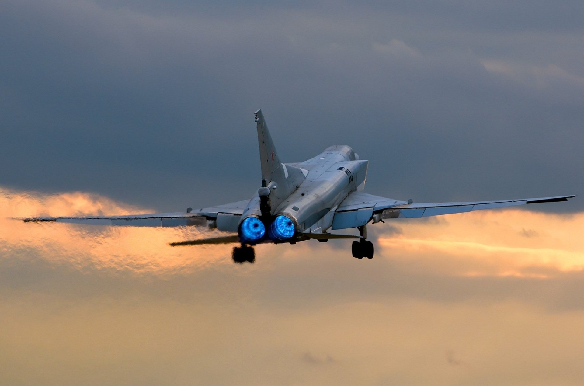 Tupolev Tu-22 Wallpapers