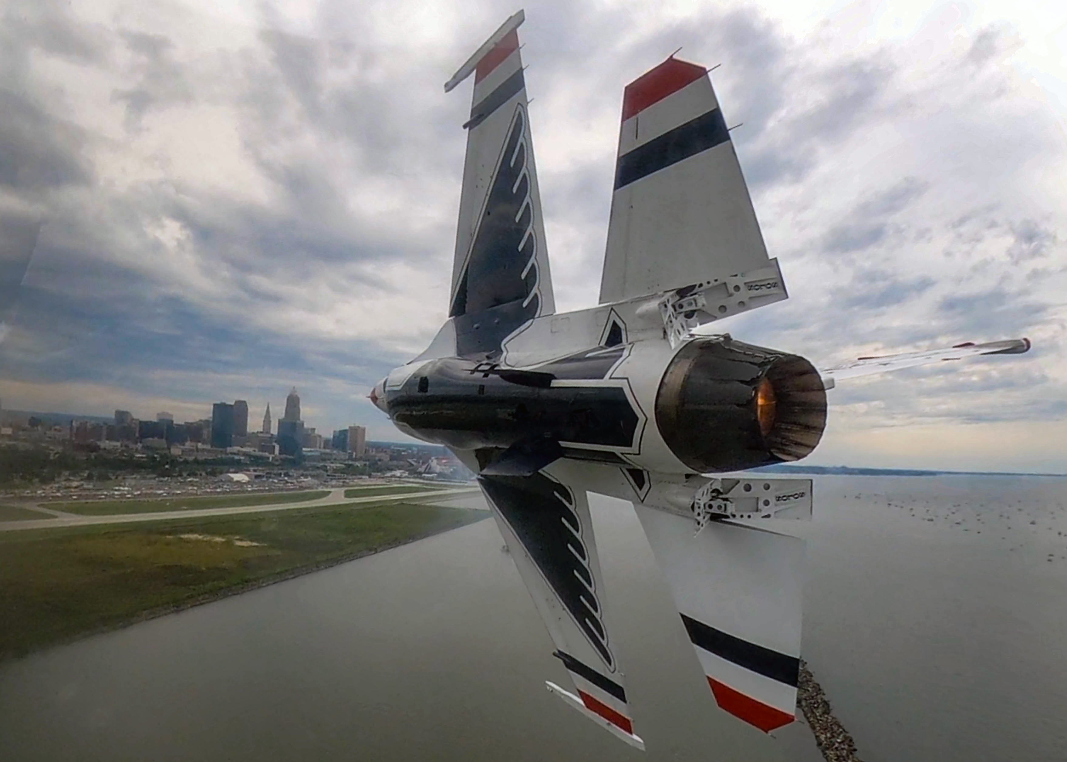 United States Air Force Thunderbirds Wallpapers