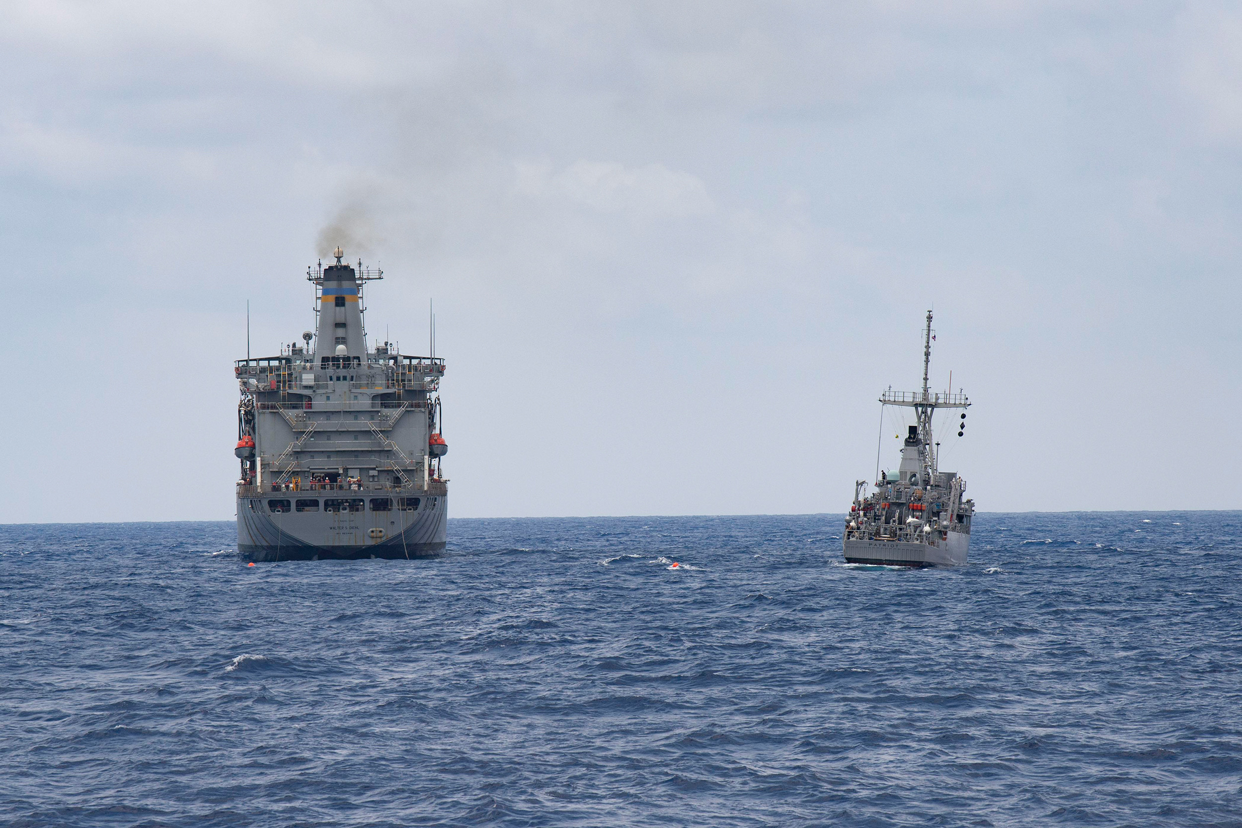 Usns Walter S. Diehl (T-Ao-193) Wallpapers