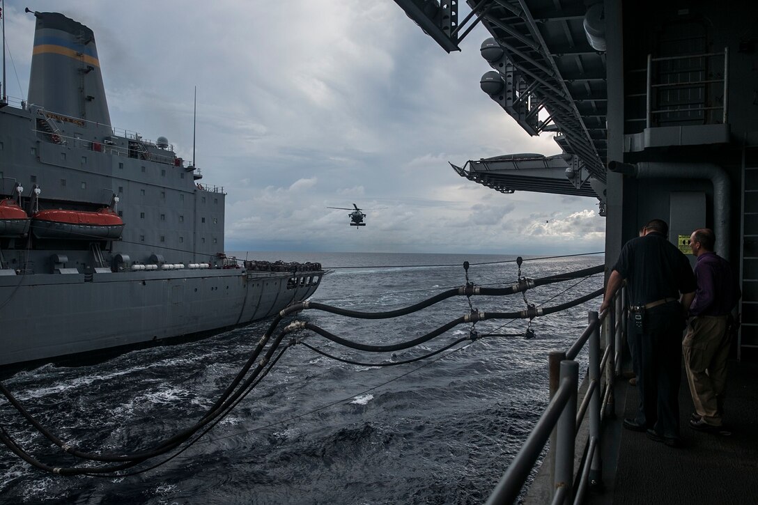 Usns Walter S. Diehl (T-Ao-193) Wallpapers