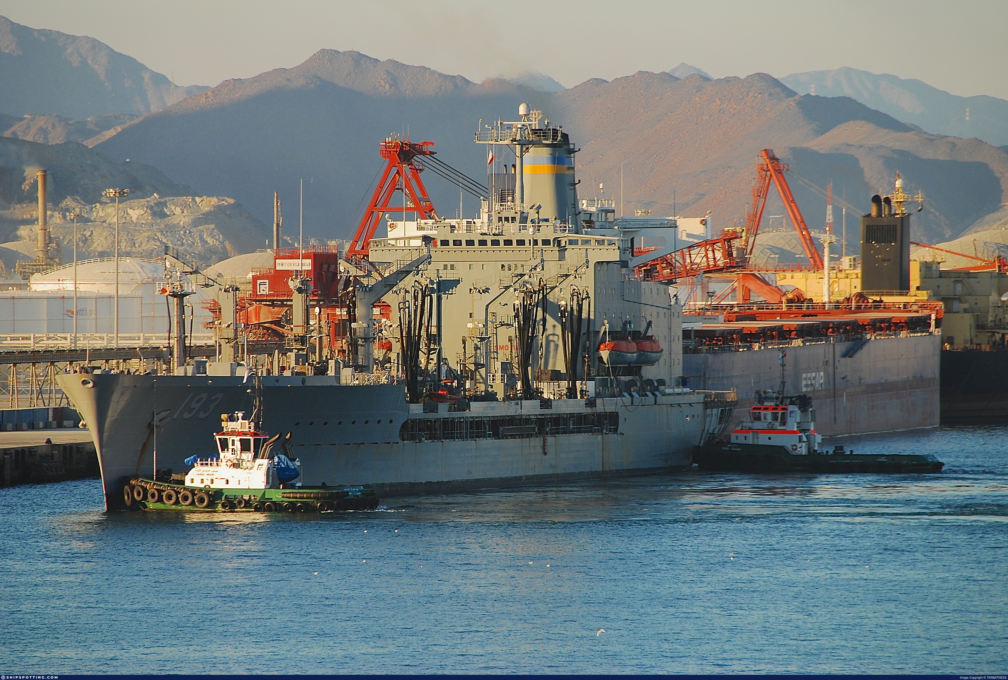 Usns Walter S. Diehl (T-Ao-193) Wallpapers