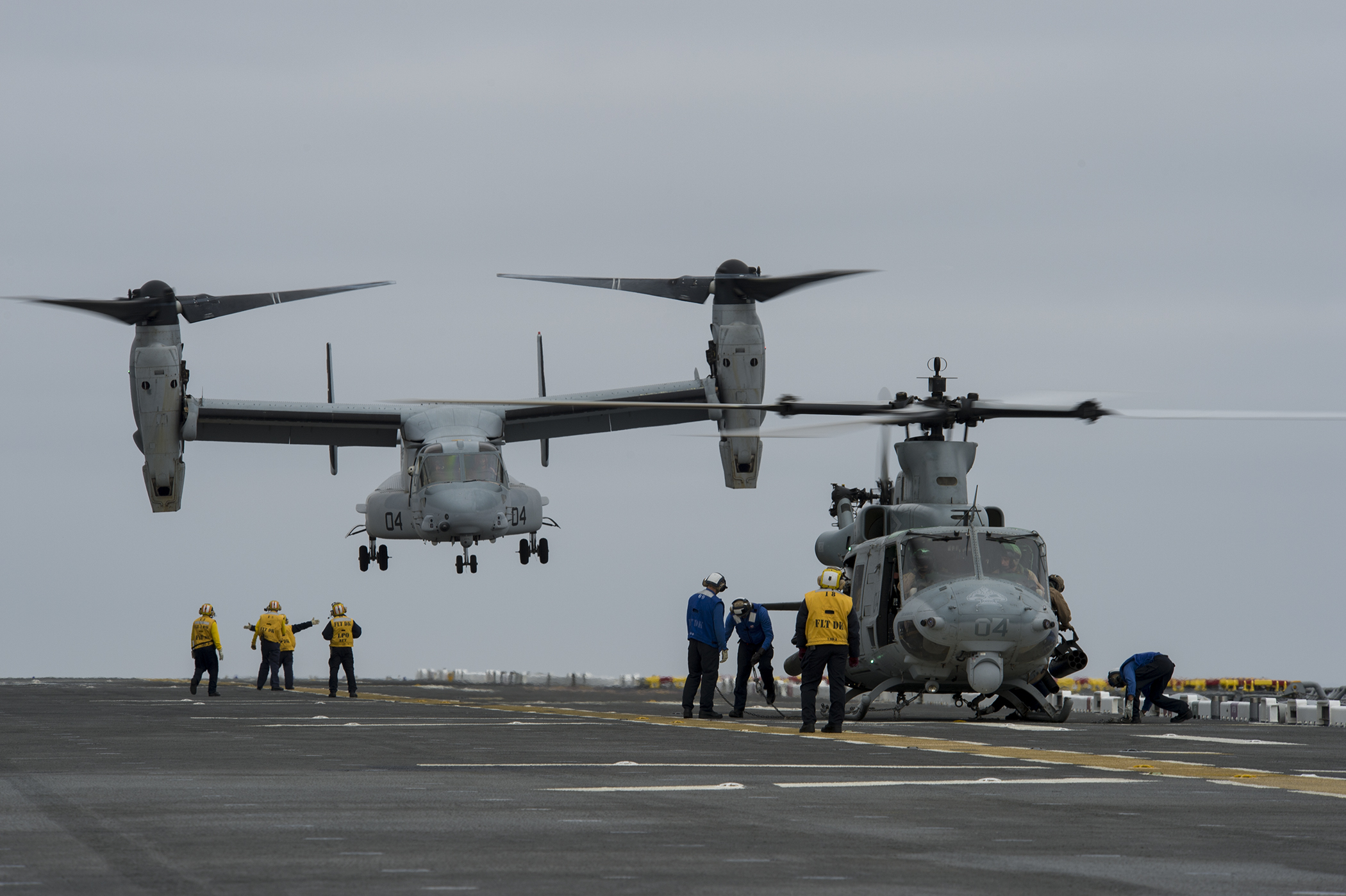 Uss Makin Island (Lhd-8) Wallpapers