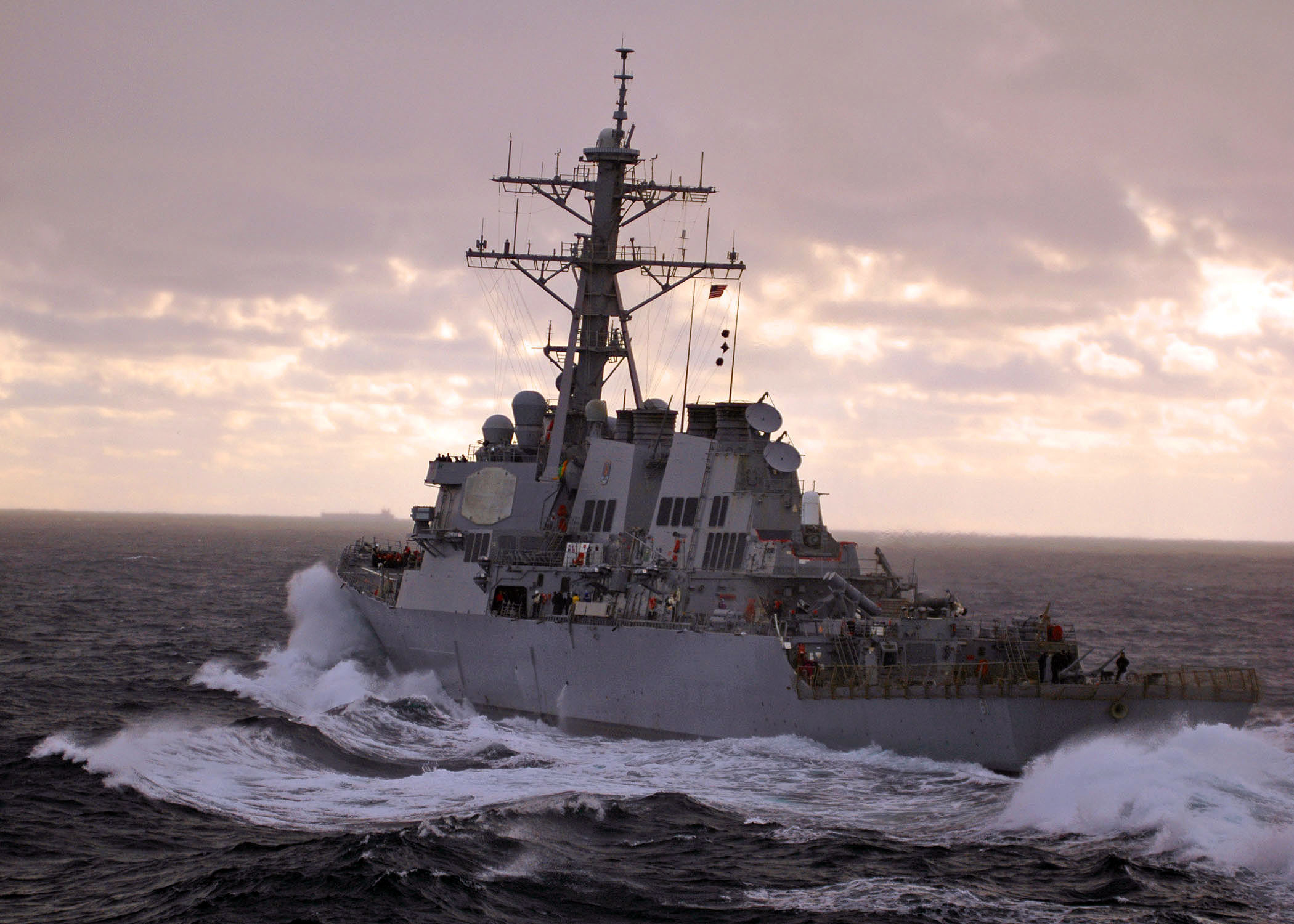 Uss Ramage (Ddg-61) Wallpapers