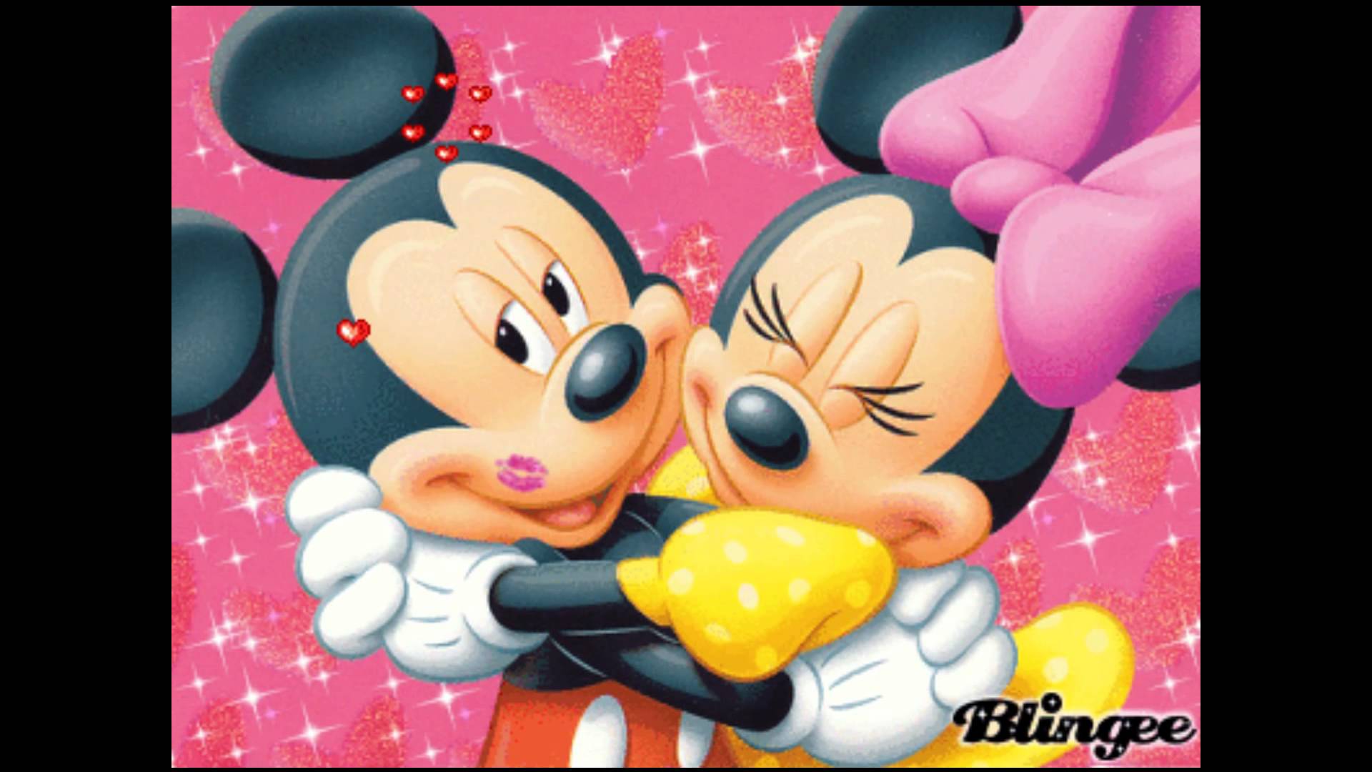 Mickey Mouse And Minnie In Love Wallpapers