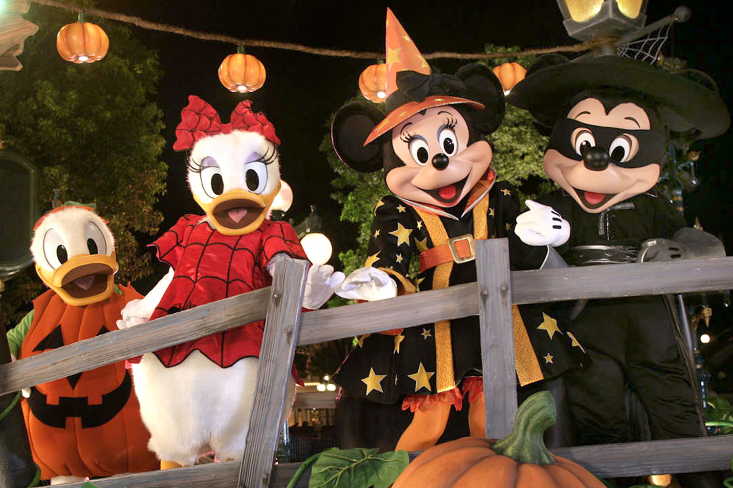 Mickey Mouse Halloween Wallpapers