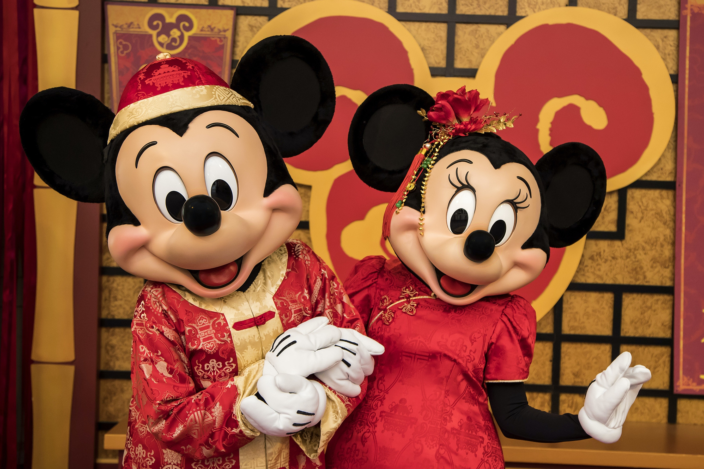 Mickey Mouse New Year Wallpapers