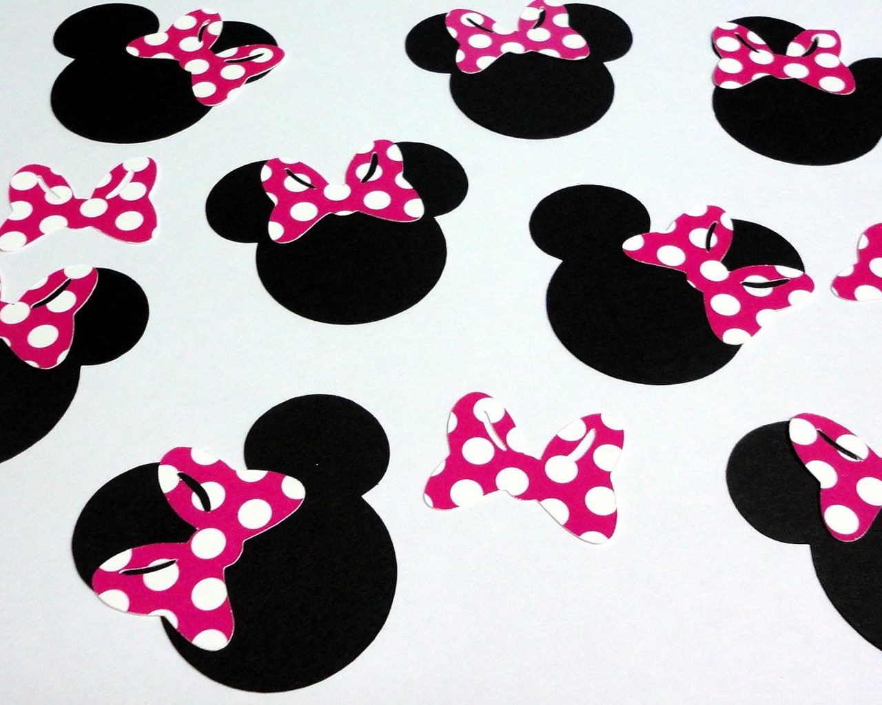 Minnie Mouse Head Wallpapers