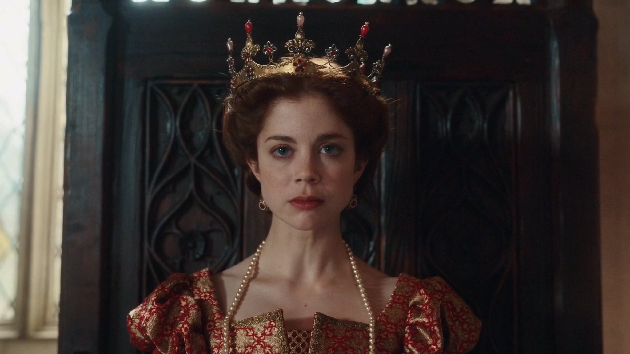 Charlotte Hope In The Spanish Princess Wallpapers