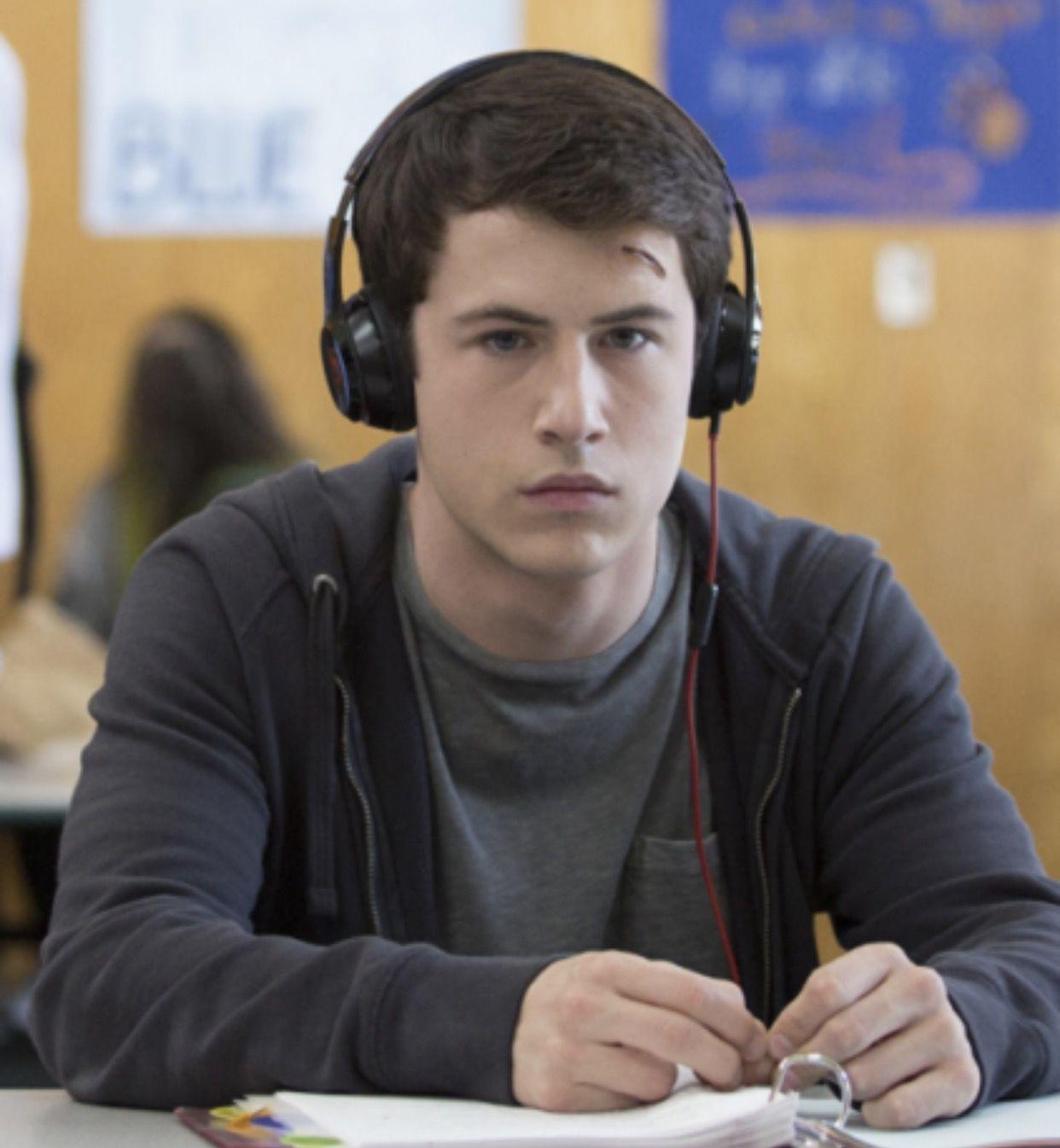 Clay Jensen 13 Reasons Why Wallpapers