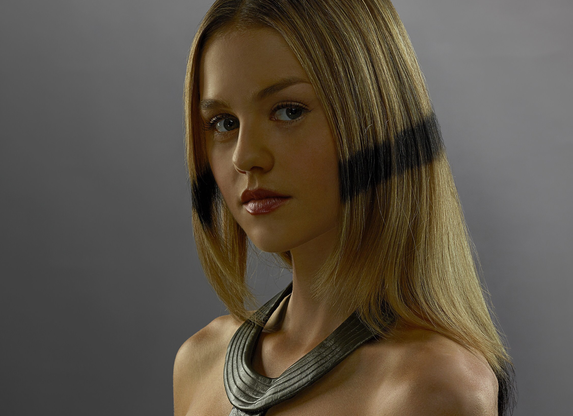 Crystal Inhumans Actress Wallpapers