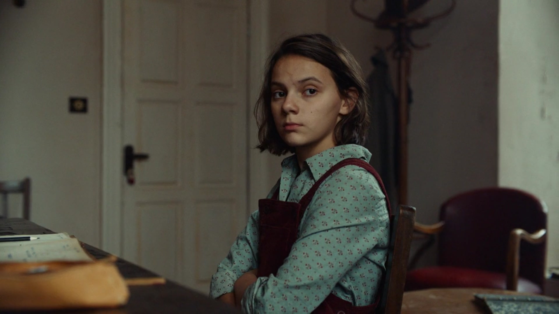 Dafne Keen His Dark Materials Wallpapers