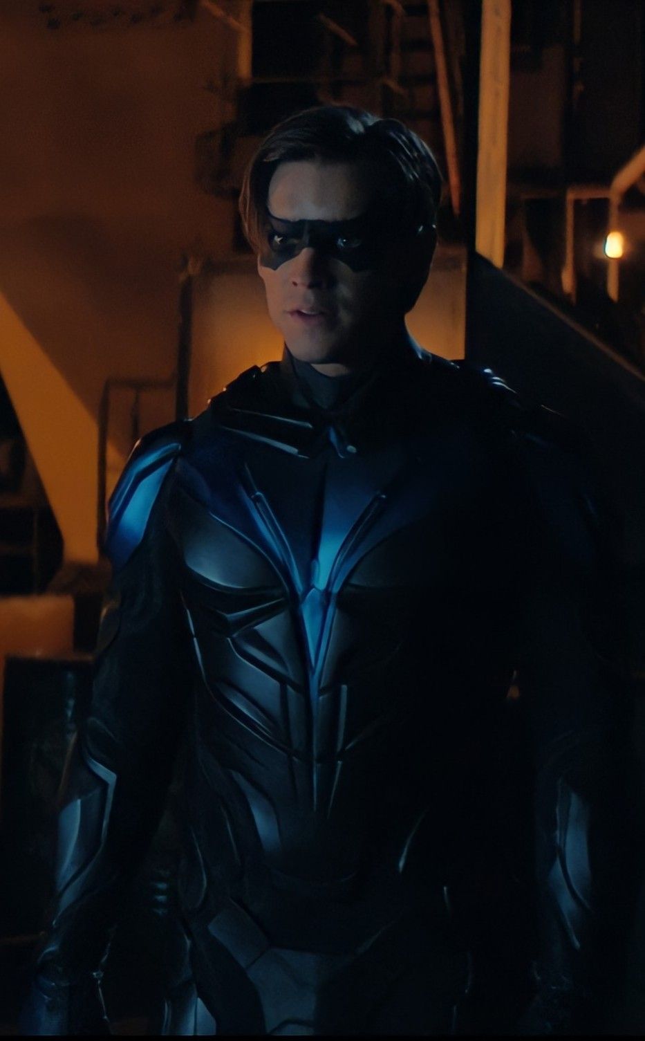 Dick Grayson As Nightwing In Titans Wallpapers