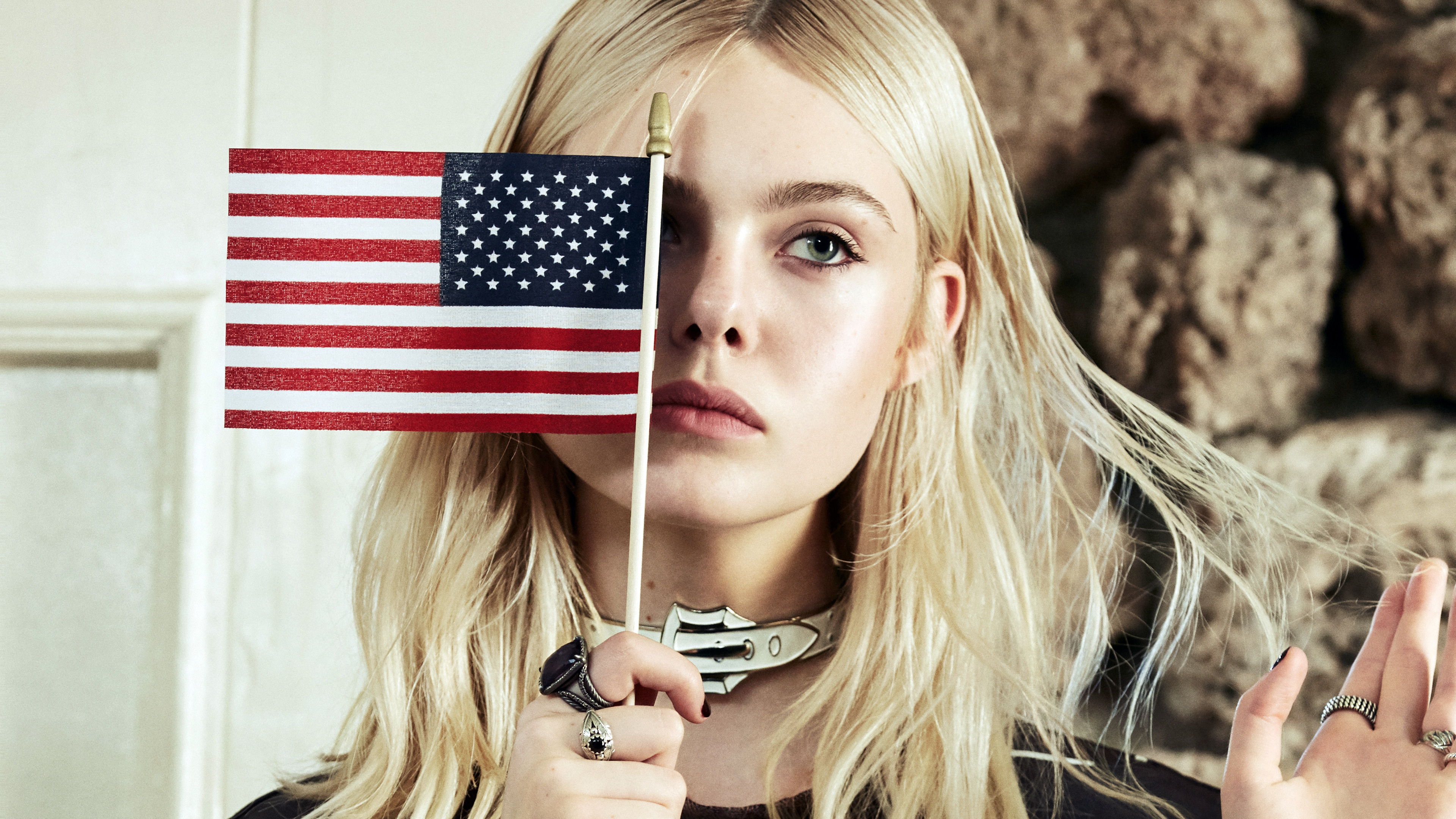 Elle Fanning The Great 4K Wallpapers