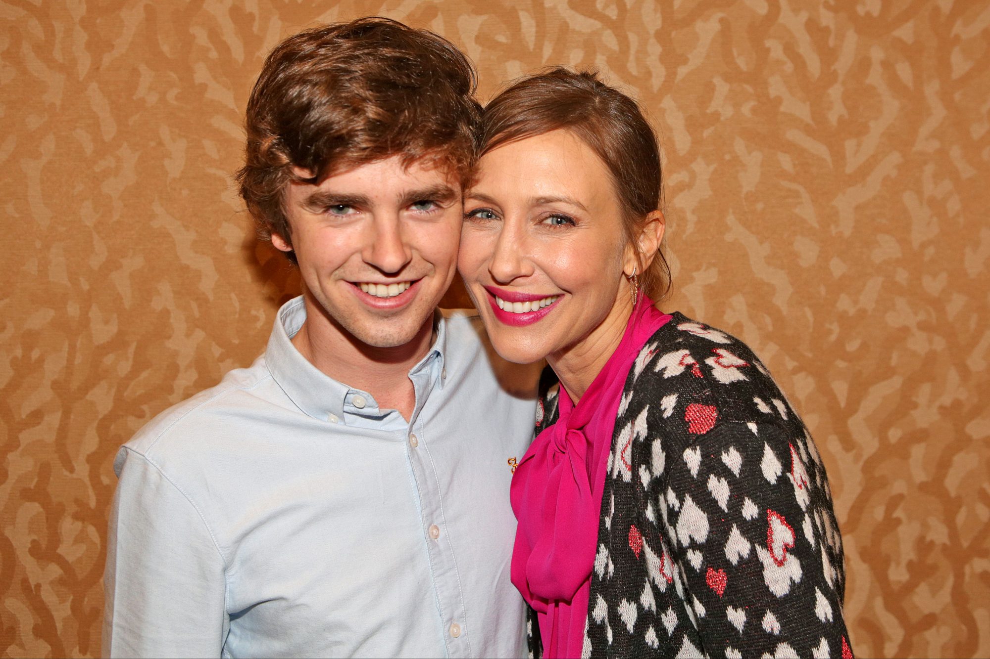 Freddie Highmore And Vera Farmiga In Bates Motel Wallpapers