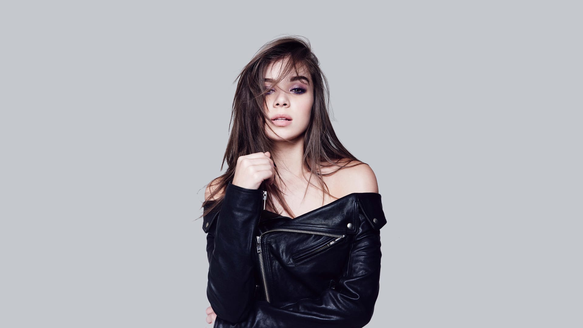 Hailee Steinfeld In Hawkeye 4K 2021 Wallpapers