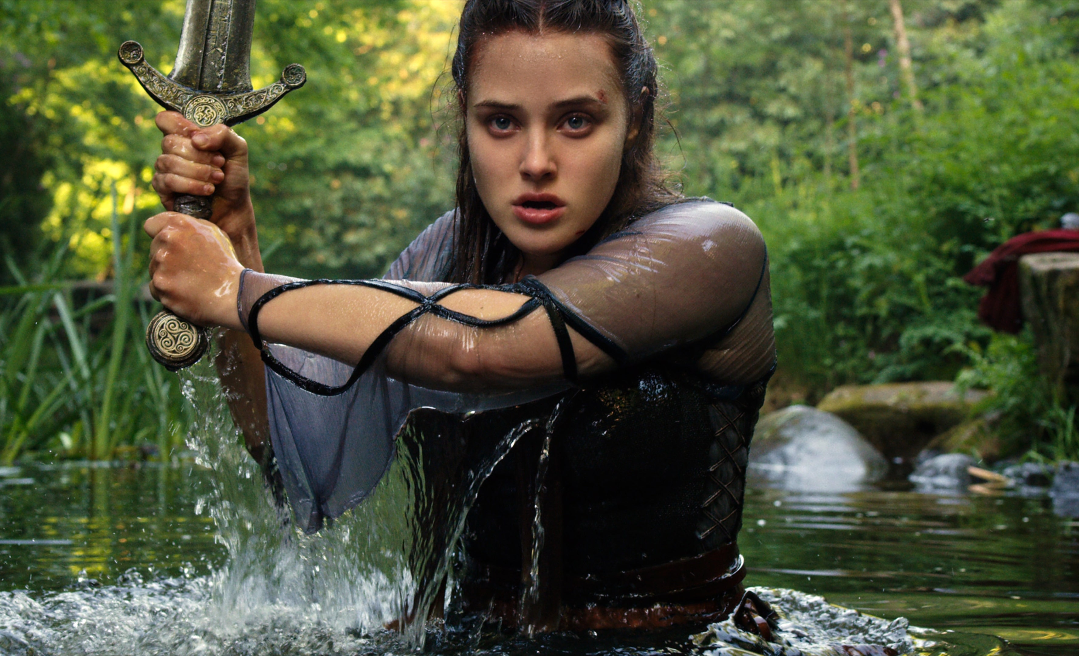 Katherine Langford Cursed 2020 Wallpapers