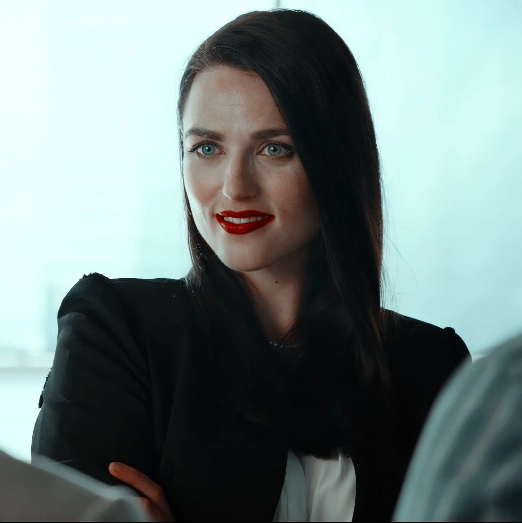 Katie Mcgrath As Lena Luthor In Supergirl Wallpapers