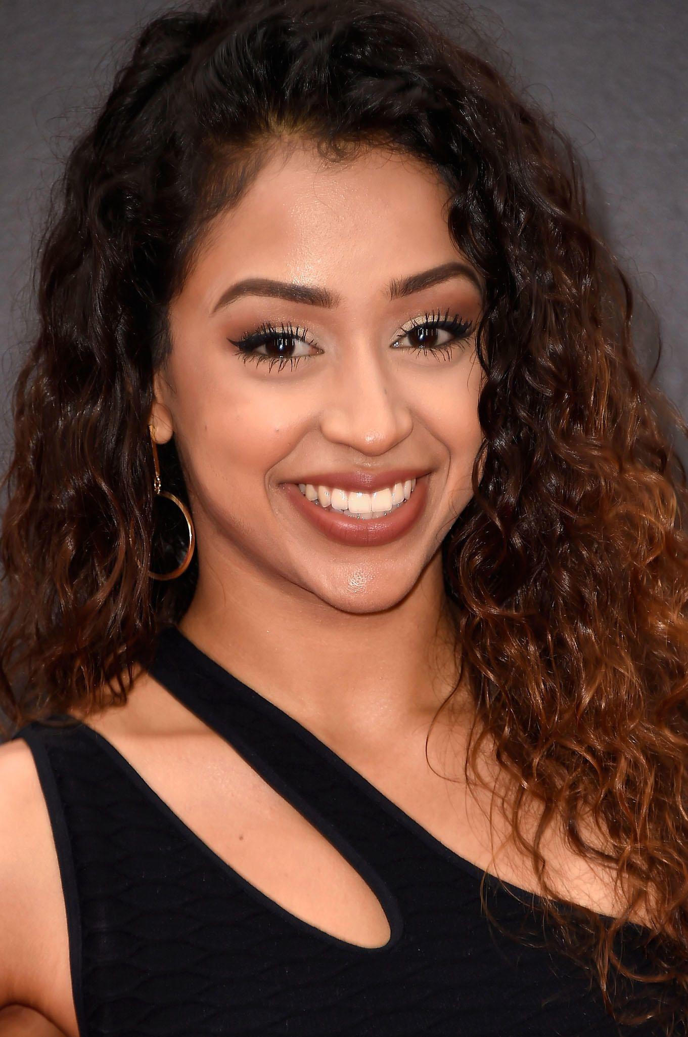 Liza Koshy Work It Wallpapers