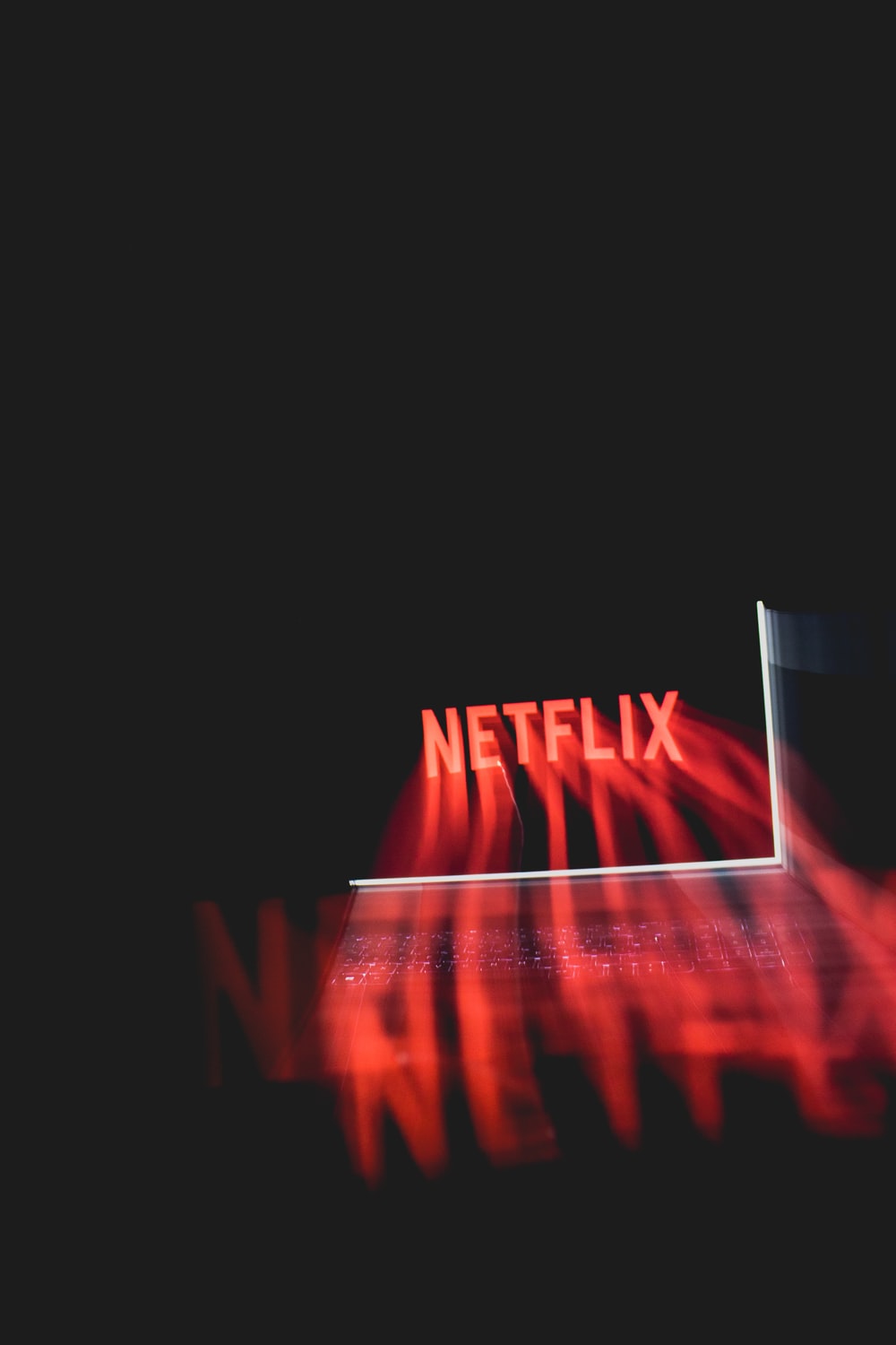 Netflix Into The Night Wallpapers