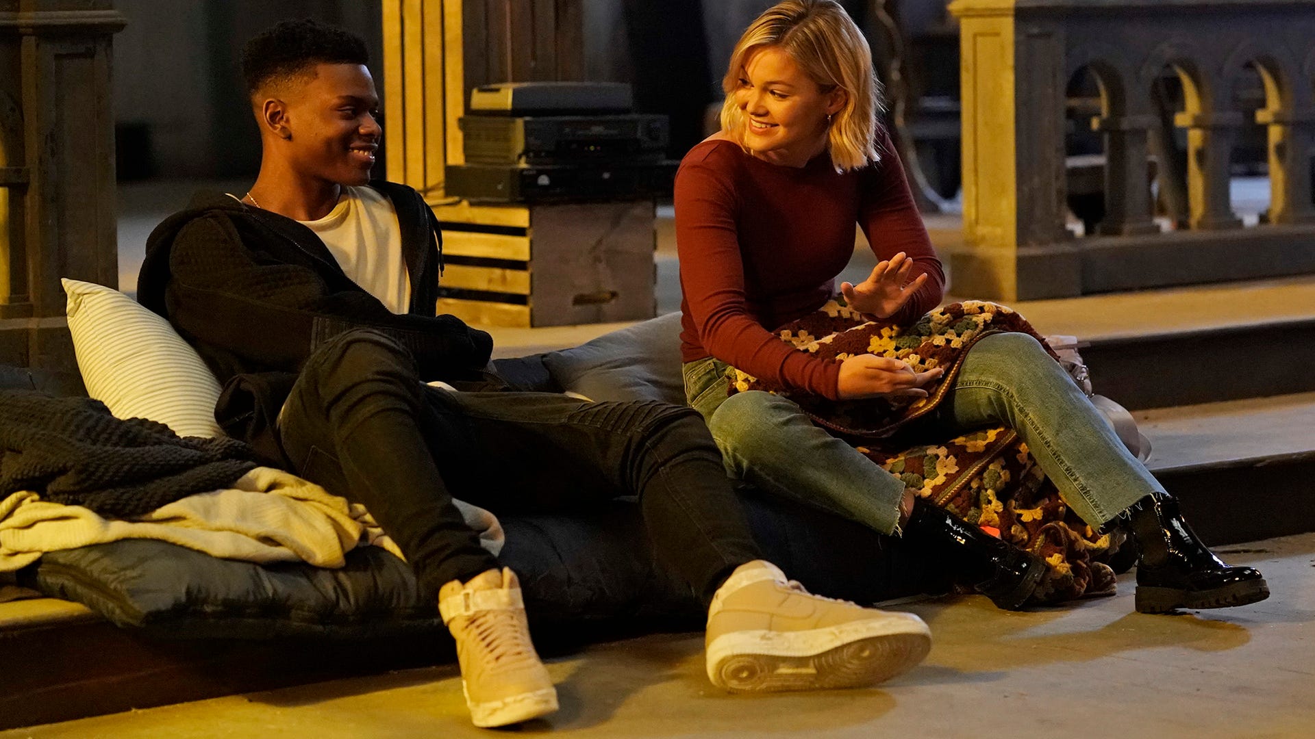 Olivia Holt &Amp; Joseph Aubrey From Cloak &Amp; Dagger Wallpapers