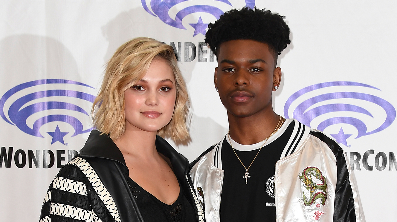 Olivia Holt &Amp; Joseph Aubrey From Cloak &Amp; Dagger Wallpapers