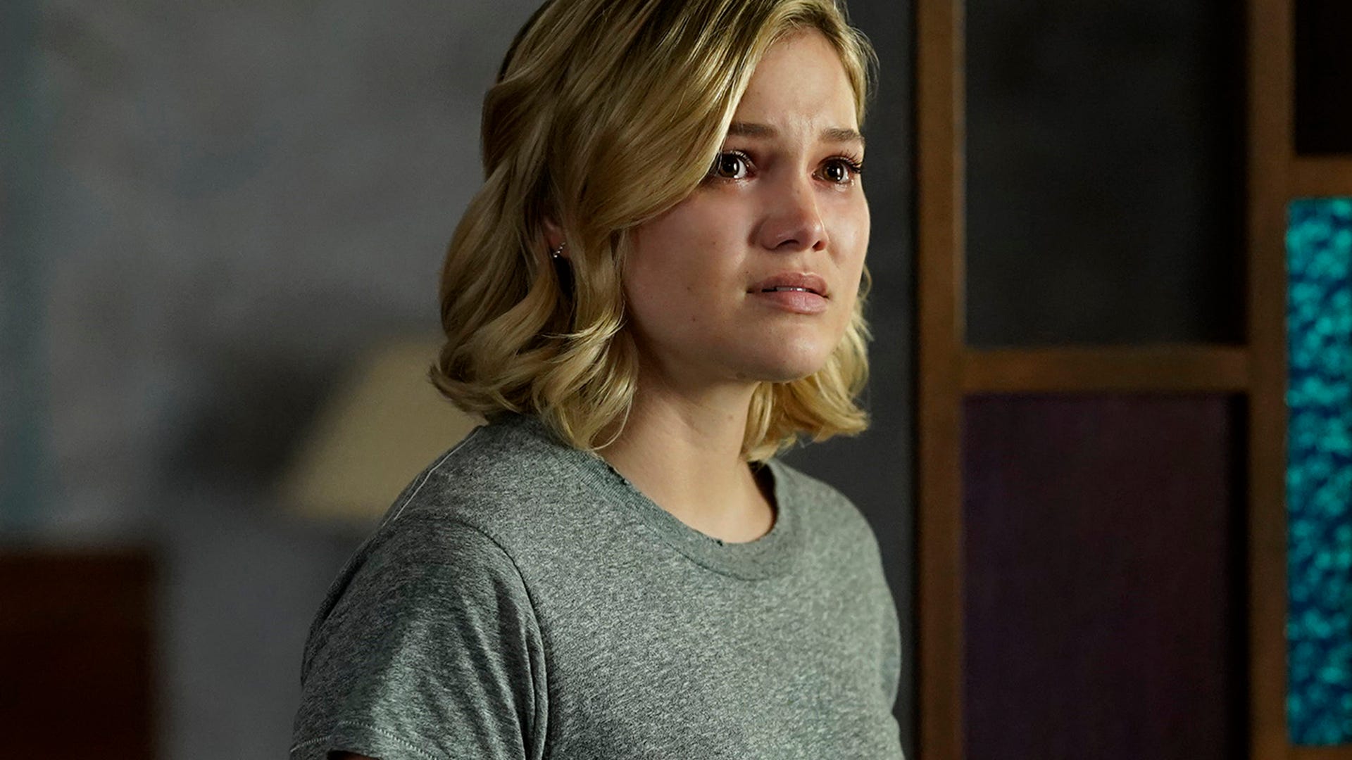 Olivia Holt In Cloak And Dagger Season 2 Wallpapers