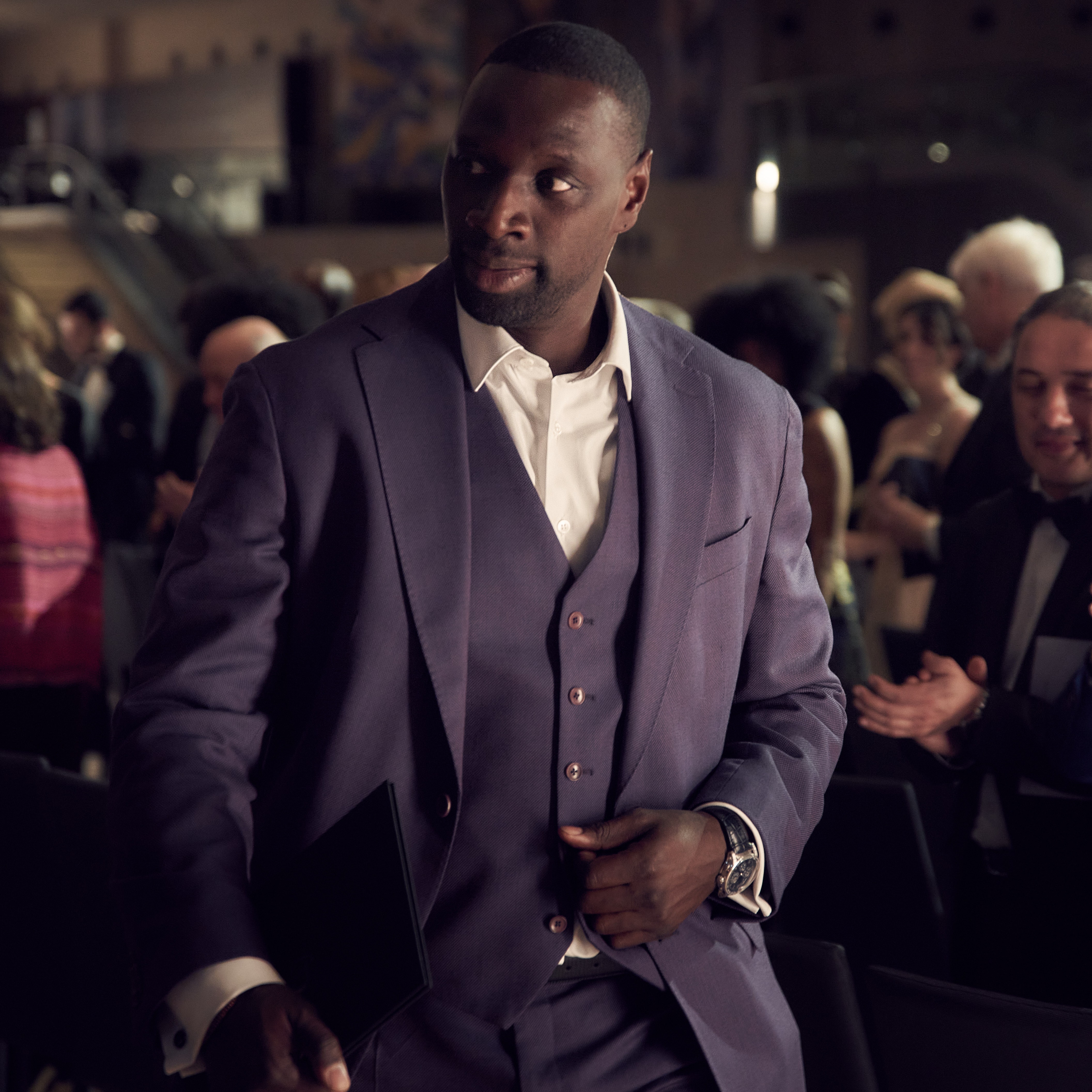 Omar Sy In Lupin 2021 Wallpapers