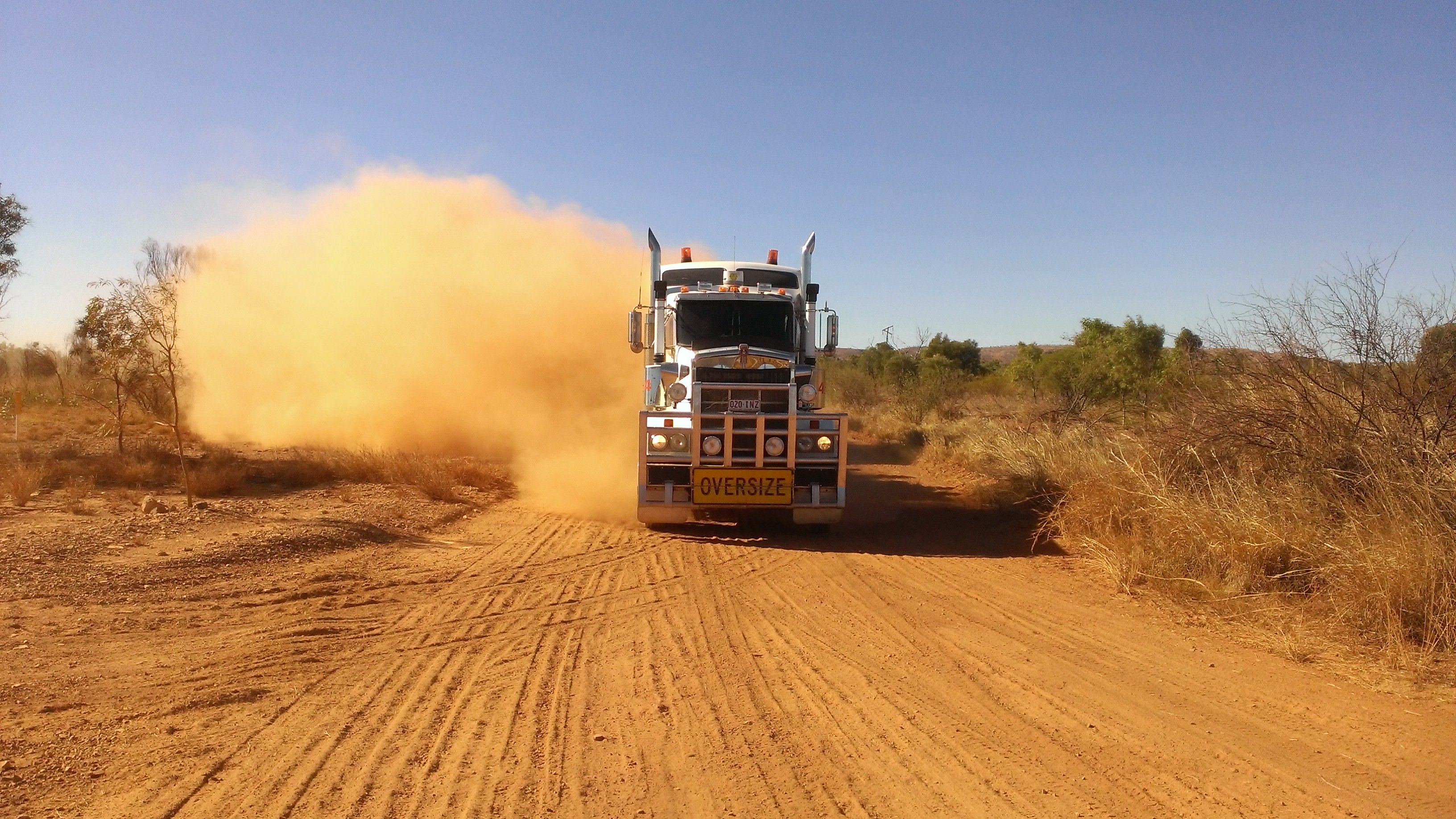 Outback Truckers Wallpapers