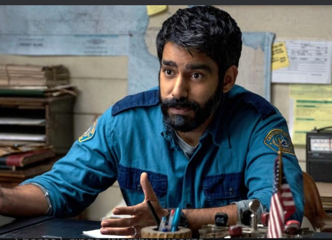 Rahul Kohli In Midnight Mass Wallpapers