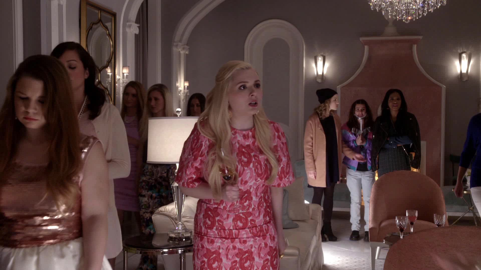 Scream Queens Wallpapers