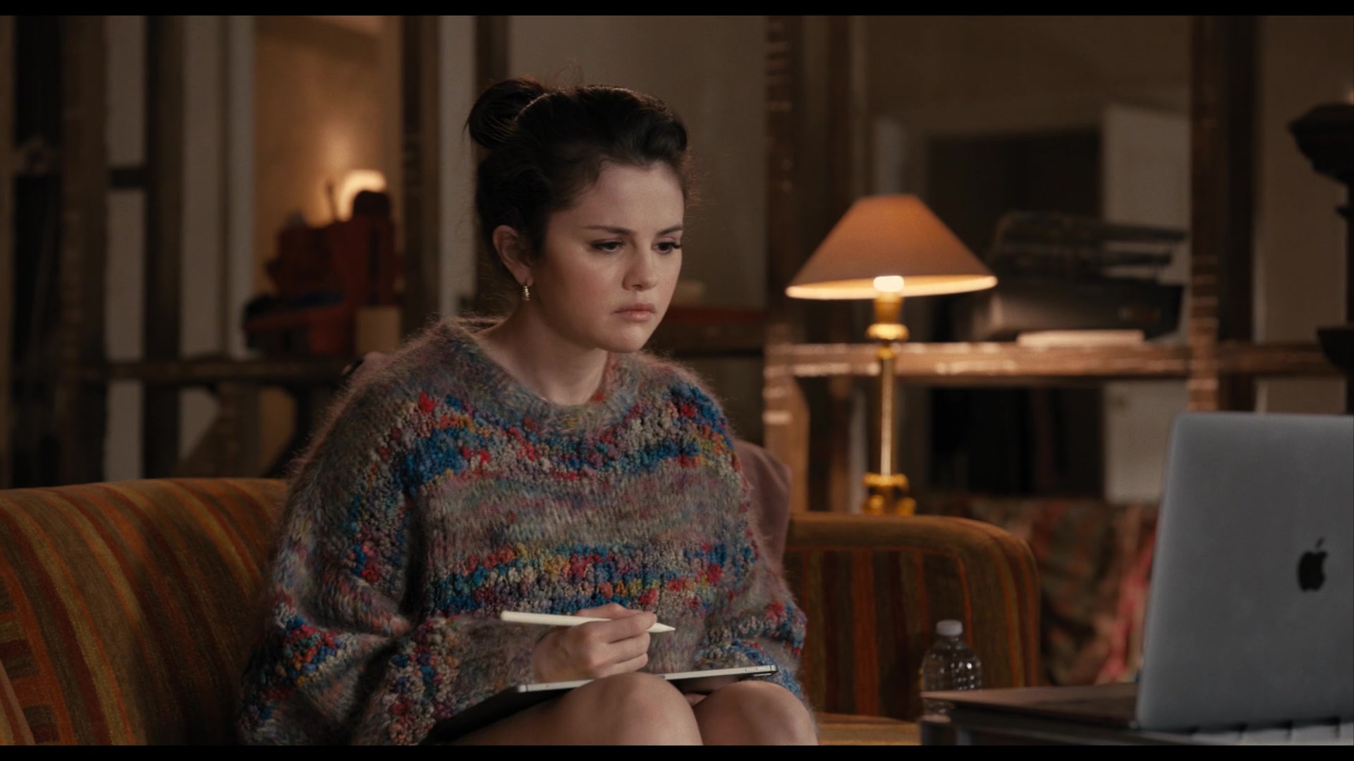 Selena Gomez In Only Murders In The Building Wallpapers