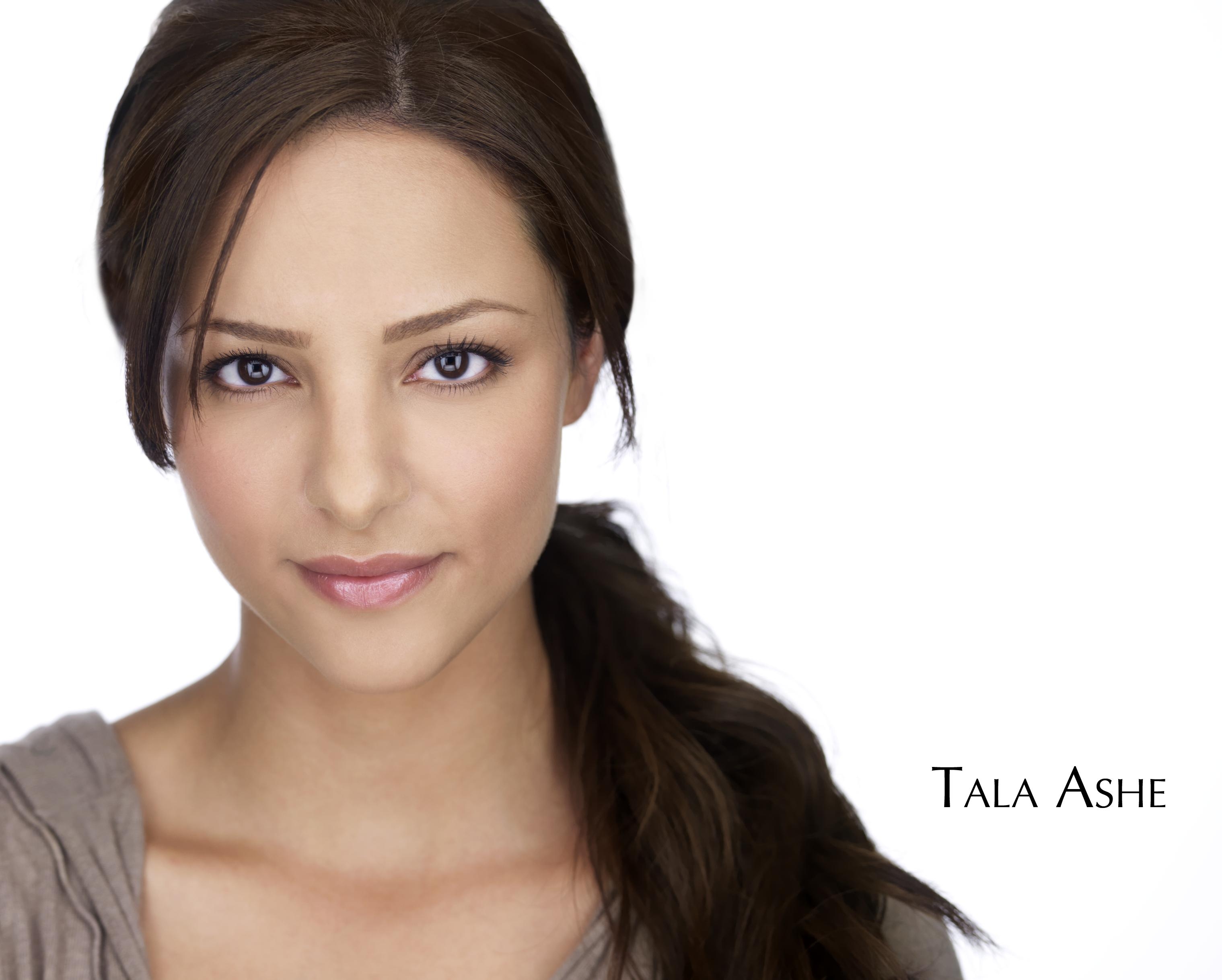 Tala Ashe As Zari Adrianna Tomaz Legends Of Tomorrow Wallpapers