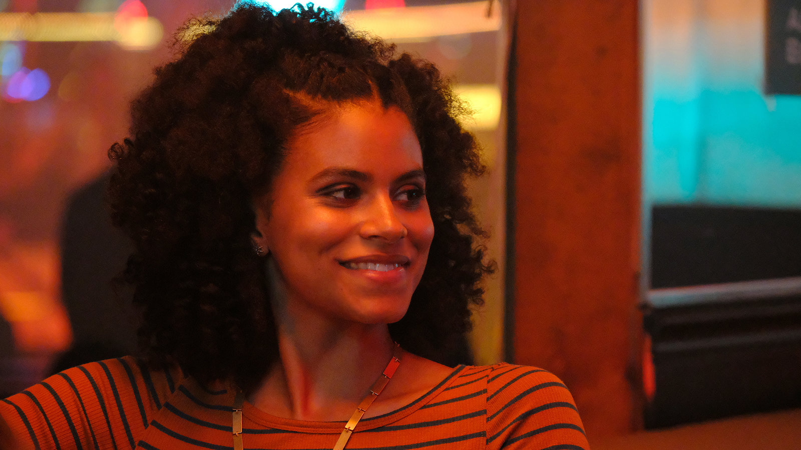 Zazie Beetz Atlanta Wallpapers