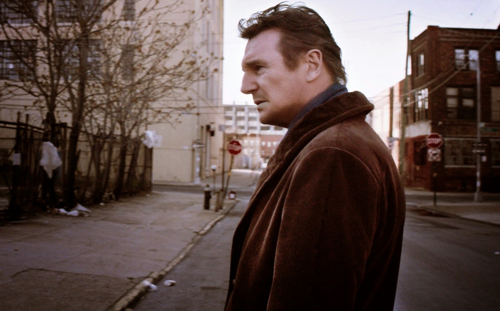 A Walk Among The Tombstones Wallpapers