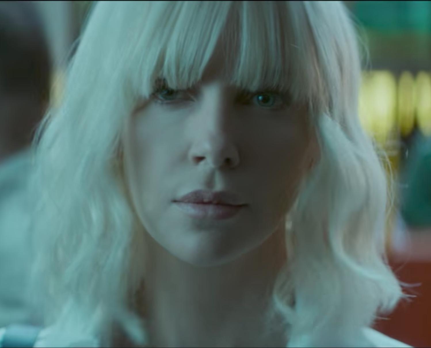 Atomic Blonde Girl Fighting Wallpapers