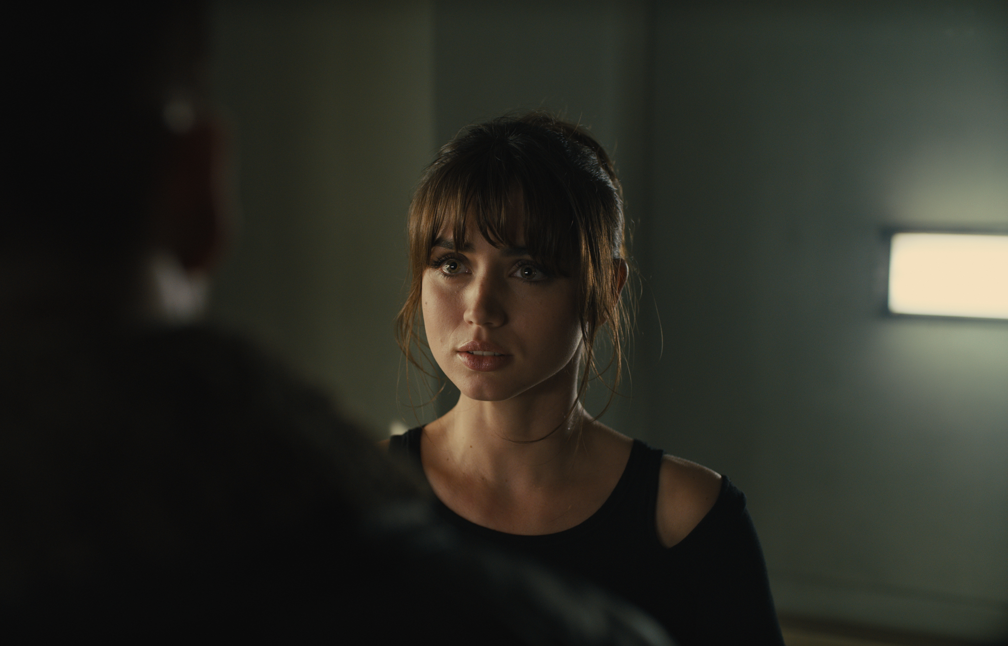 Blade Runner 2049 Ryan Gosling And Ana De Armas Wallpapers