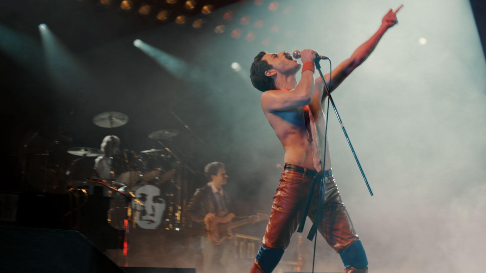 Bohemian Rhapsody Rami Malek As Freddie Mercury Wallpapers