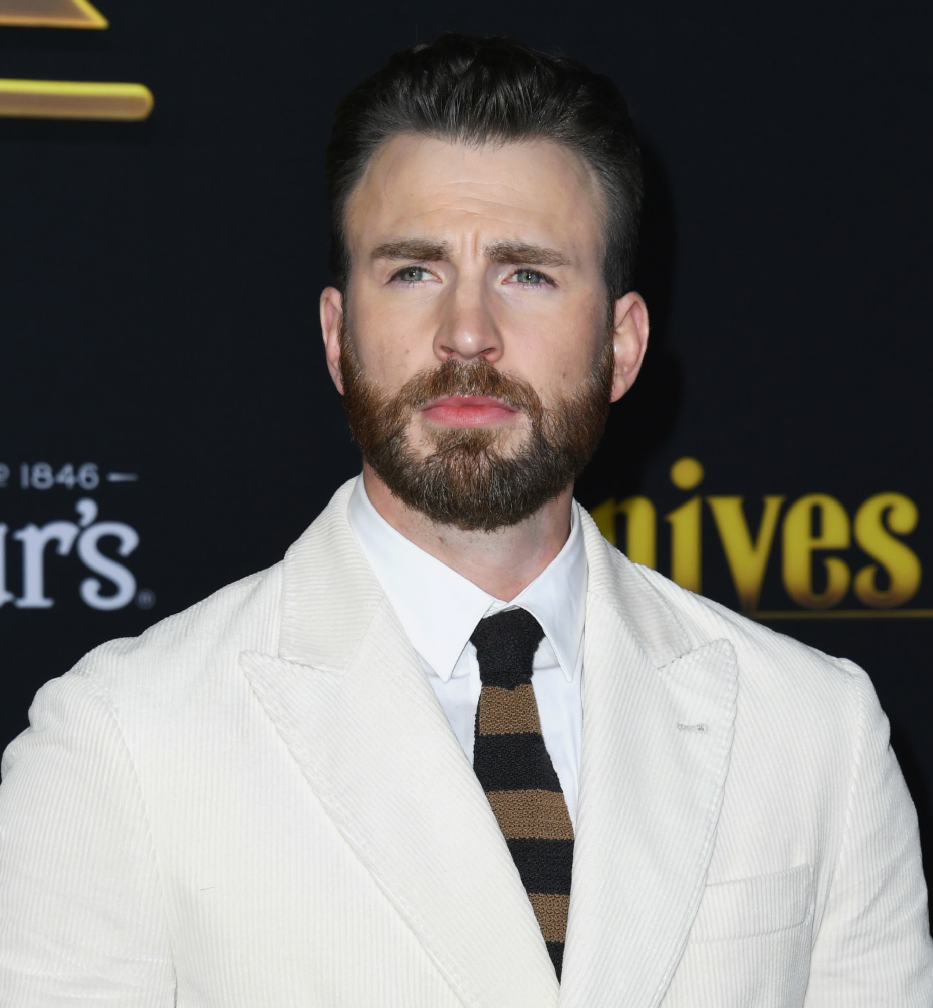 Chris Evans In Knives Out Wallpapers