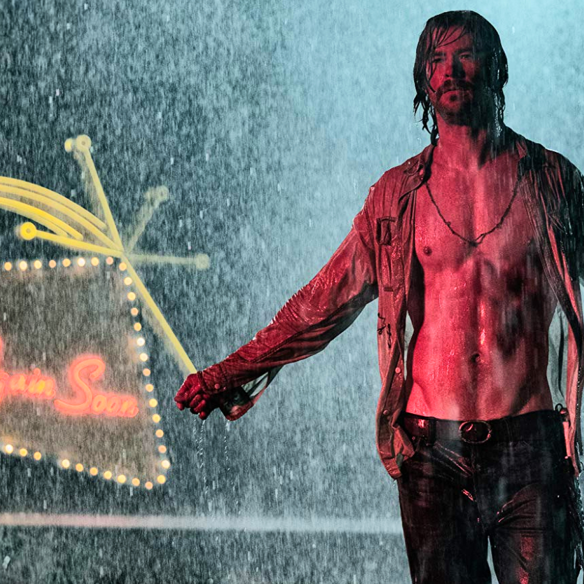 Chris Hemsworth In Bad Times At The El Royale 2018 Movie Wallpapers