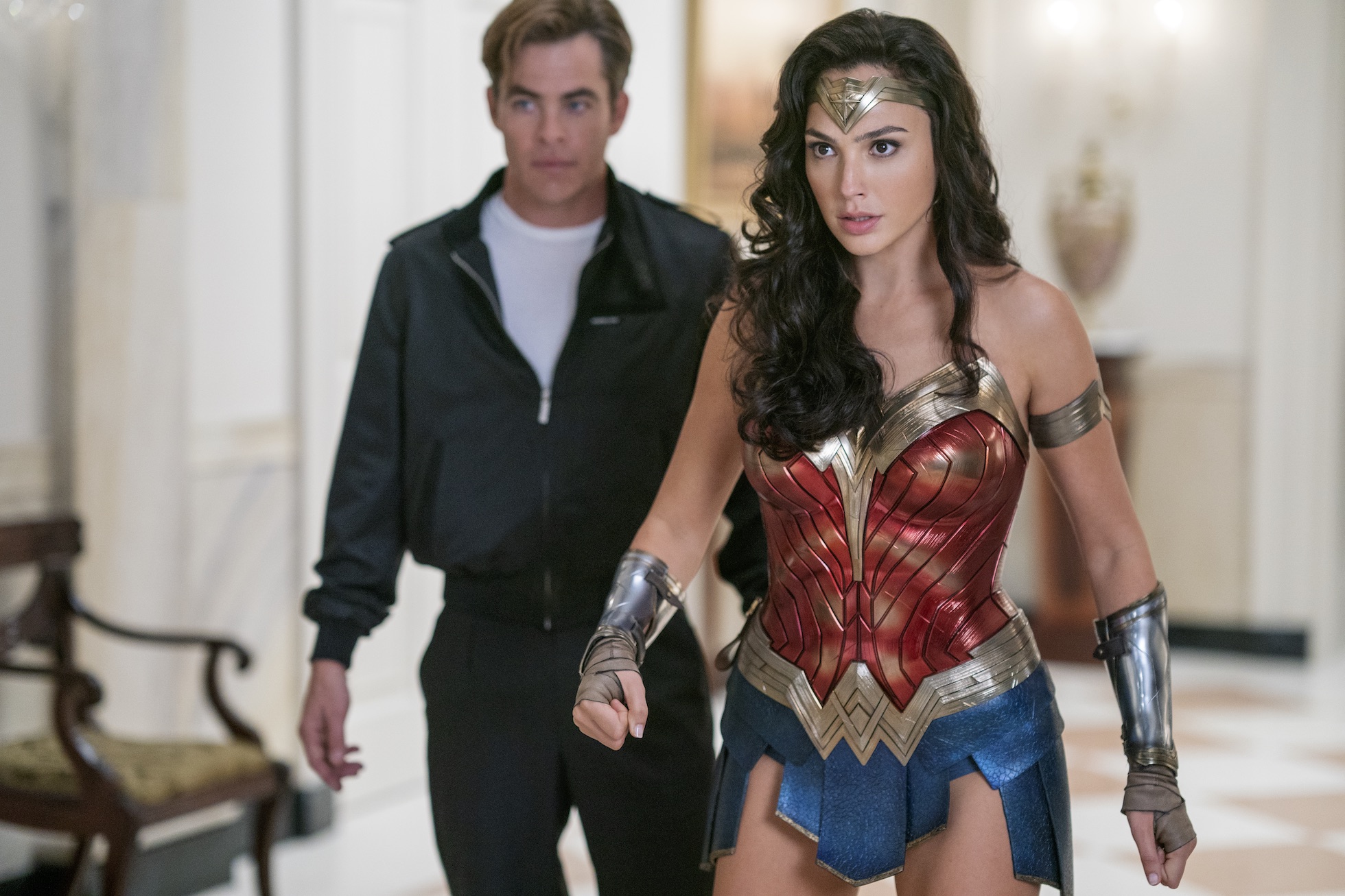 Chris Pine As Steve Trevor In Wonder Woman 2 Wallpapers