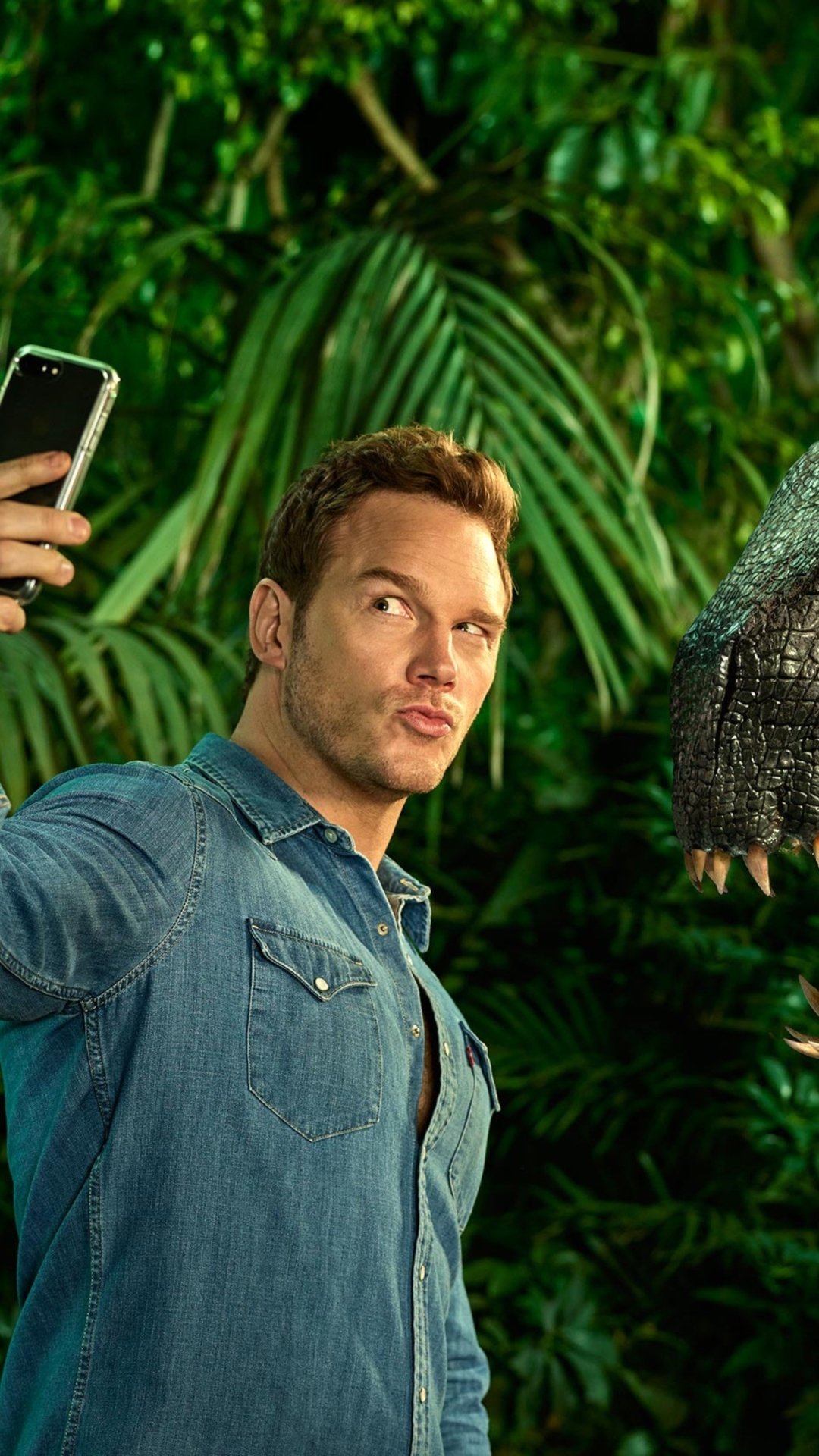 Chris Pratt Taking Selfie With Dinosaur Wallpapers