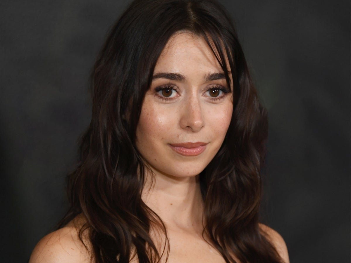 Cristin Milioti Palm Springs 2020 Wallpapers