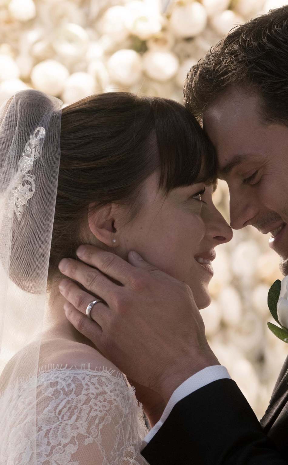 Dakota Johnson And Jamie Dornan From Fifty Shades Freed Wallpapers