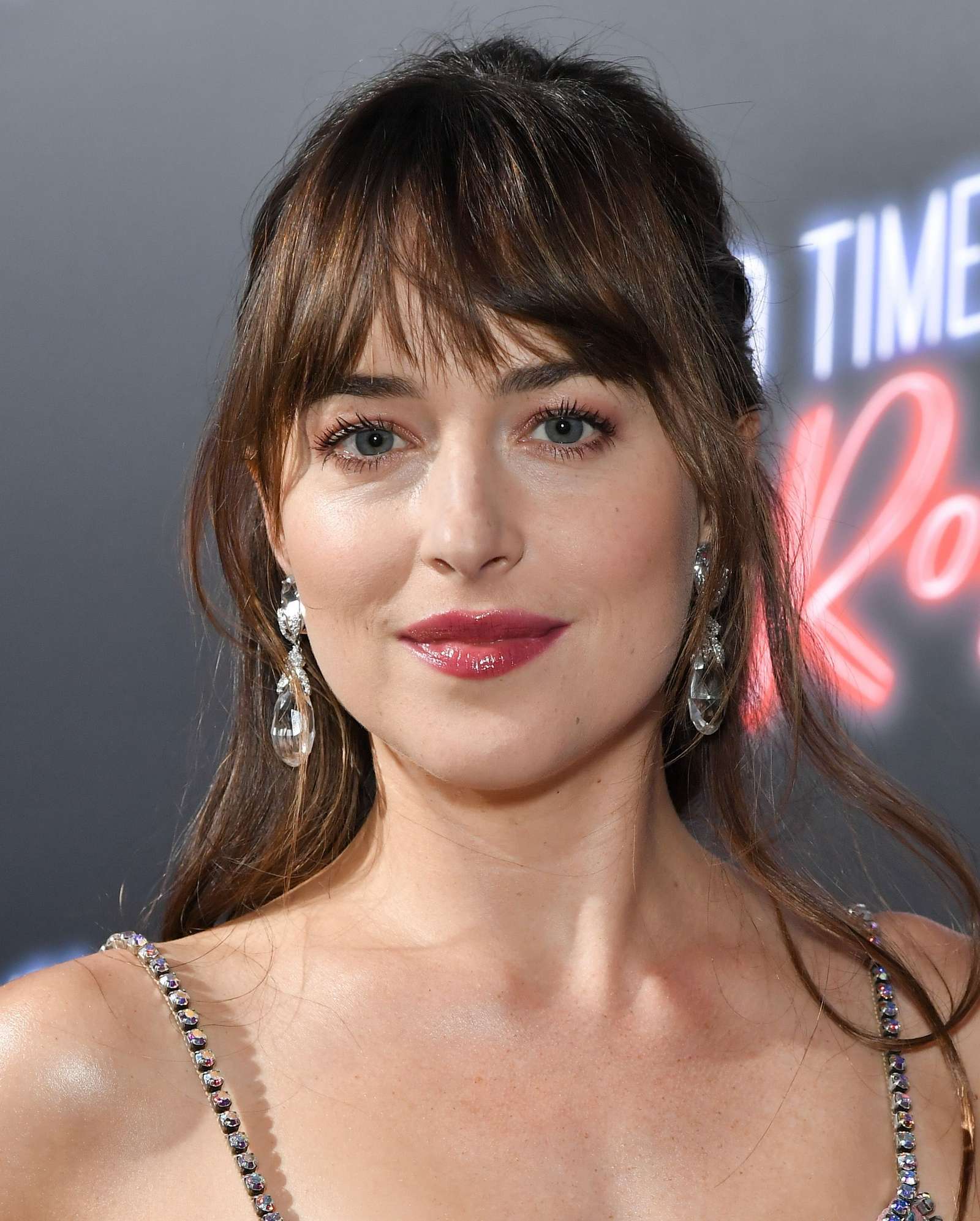 Dakota Johnson In Bad Times At The El Royale 2018 Movie Wallpapers