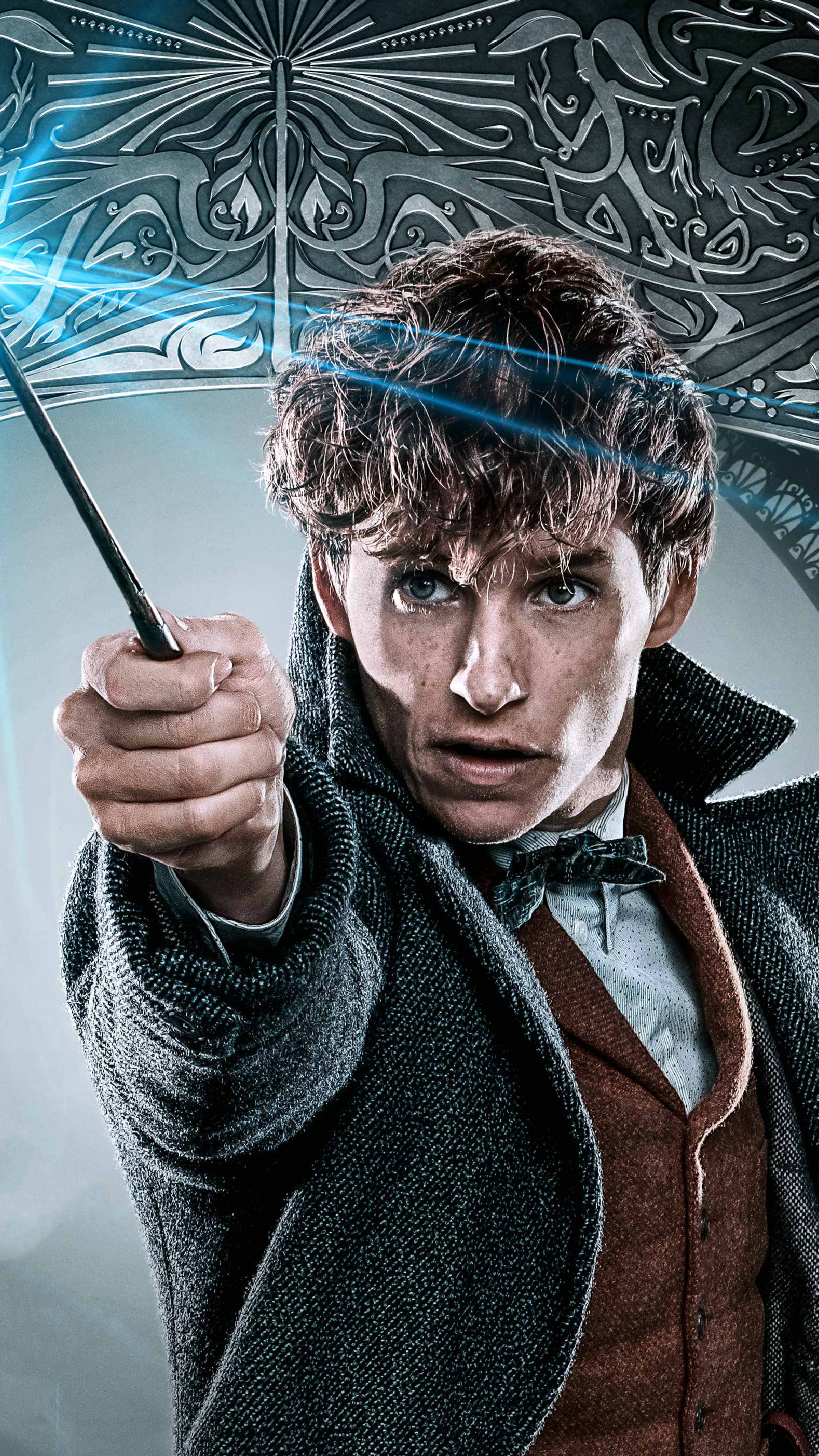 Eddie Redmayne In Fantastic Beasts Wallpapers