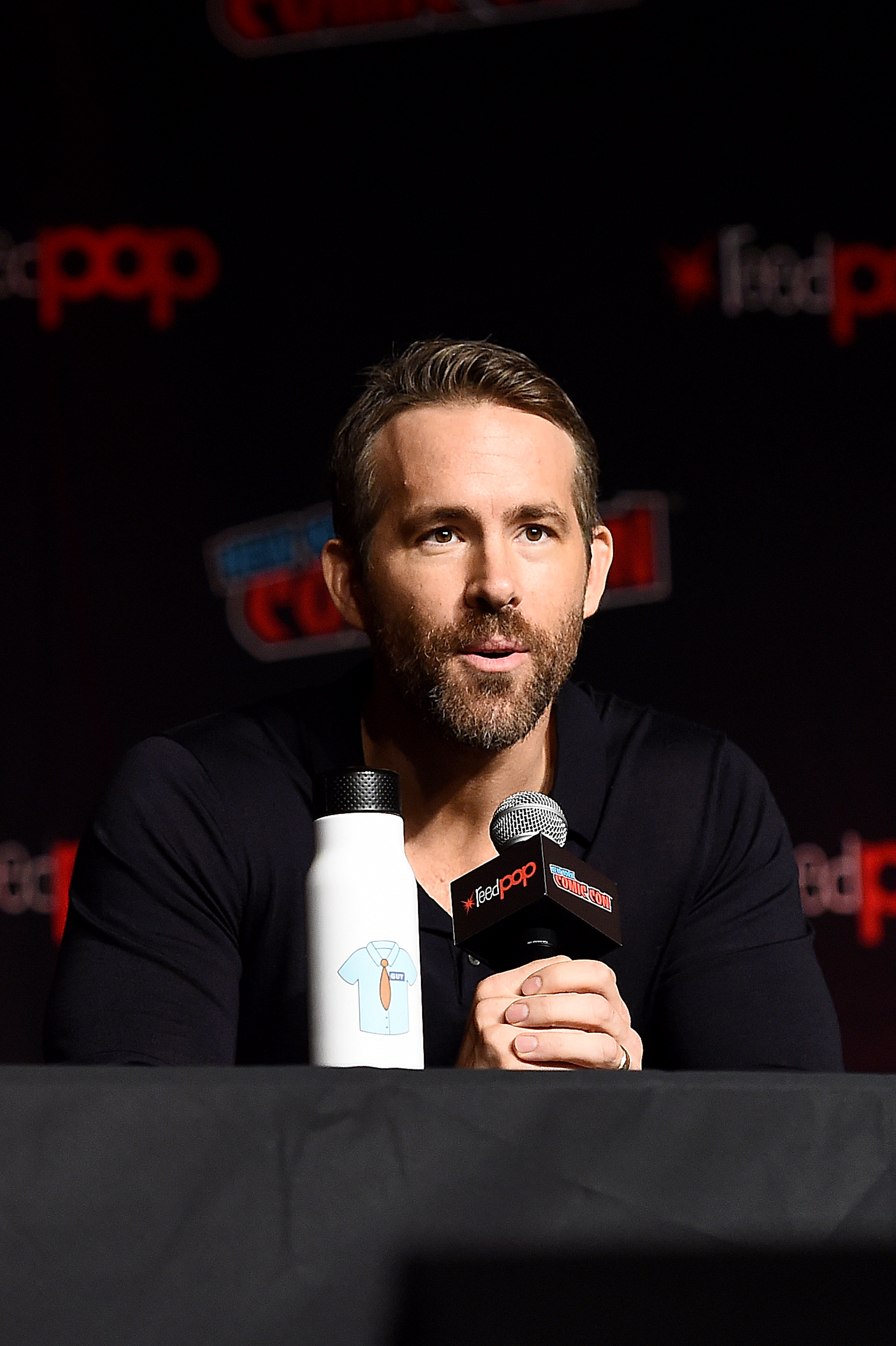 Free Guy Ryan Reynolds Wallpapers