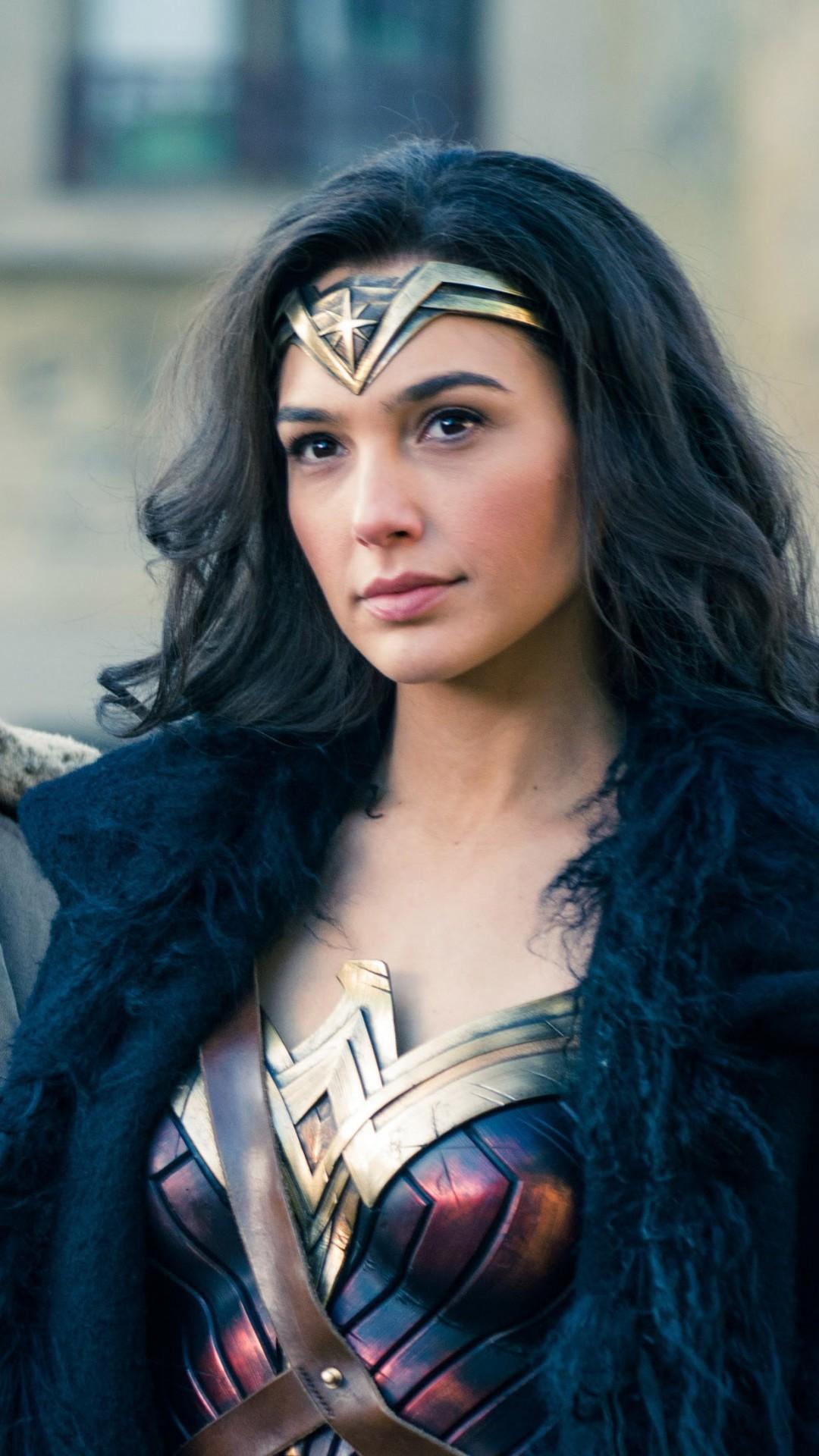 Gal Gadot In Wonder Woman 2017 Wallpapers