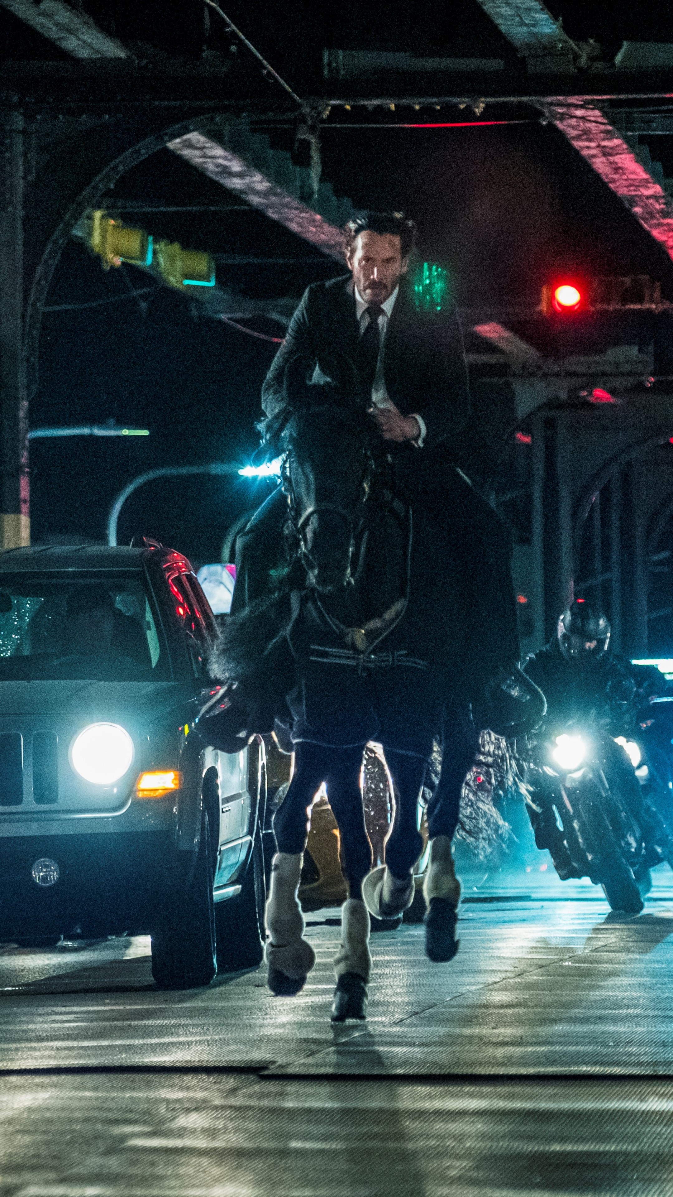 Halle Berry In John Wick 3 Wallpapers